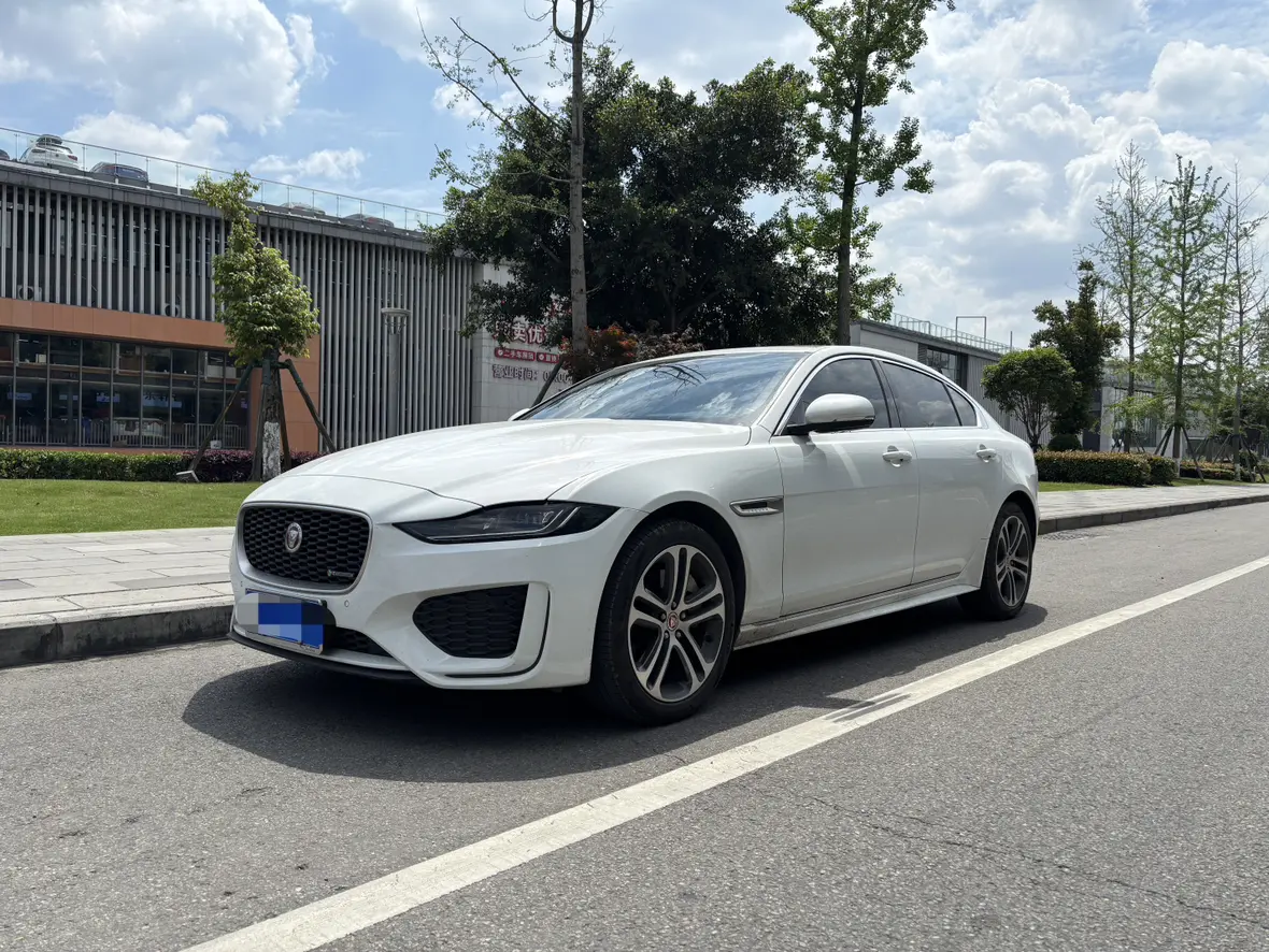 Jaguar XEL