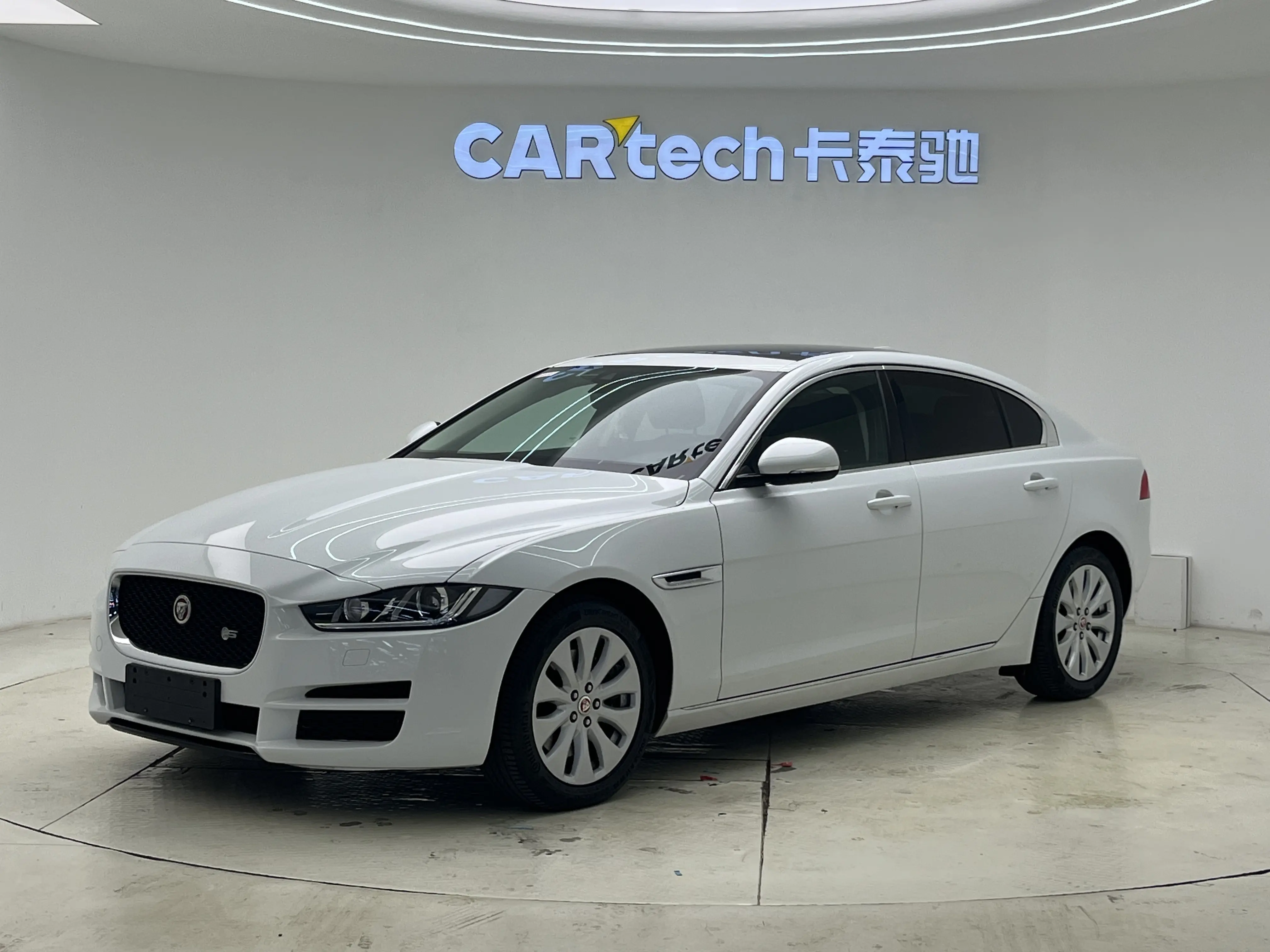 Jaguar XEL