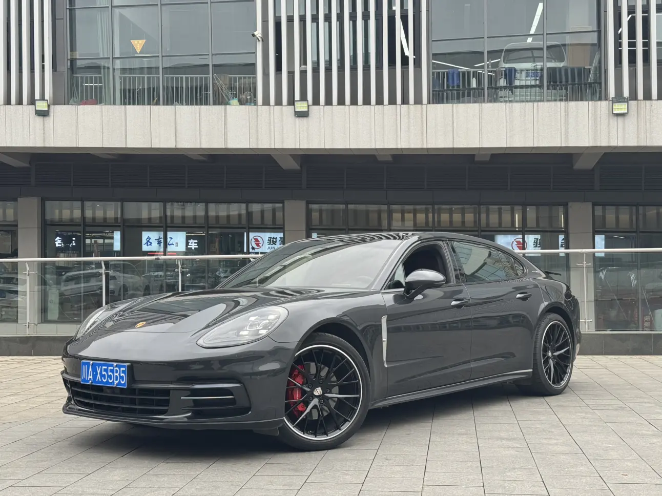 Porsche Panamera