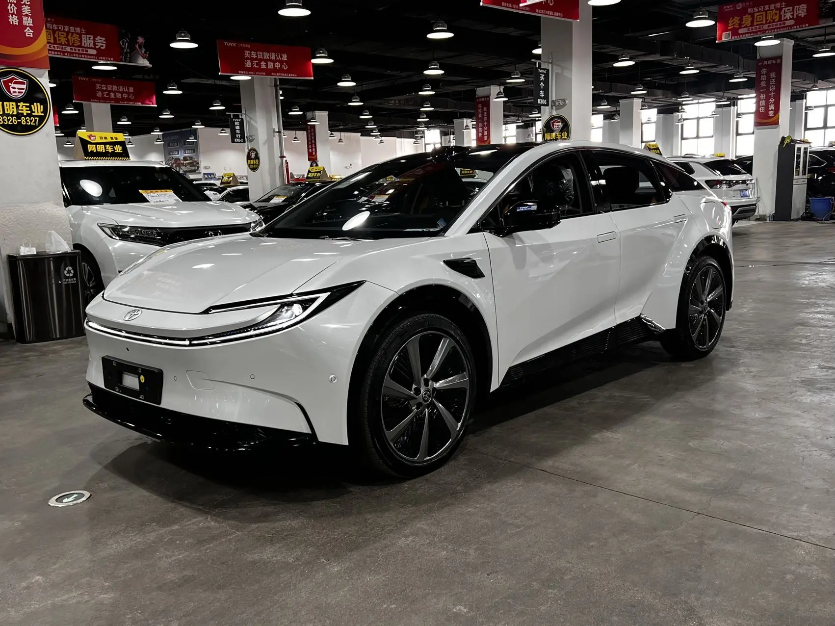 Toyota bZ5