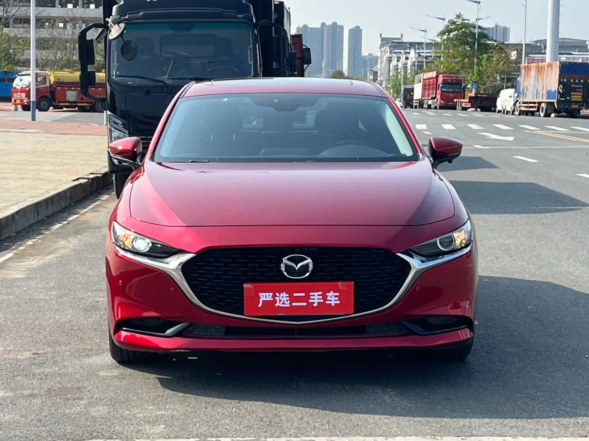 Mazda Axela