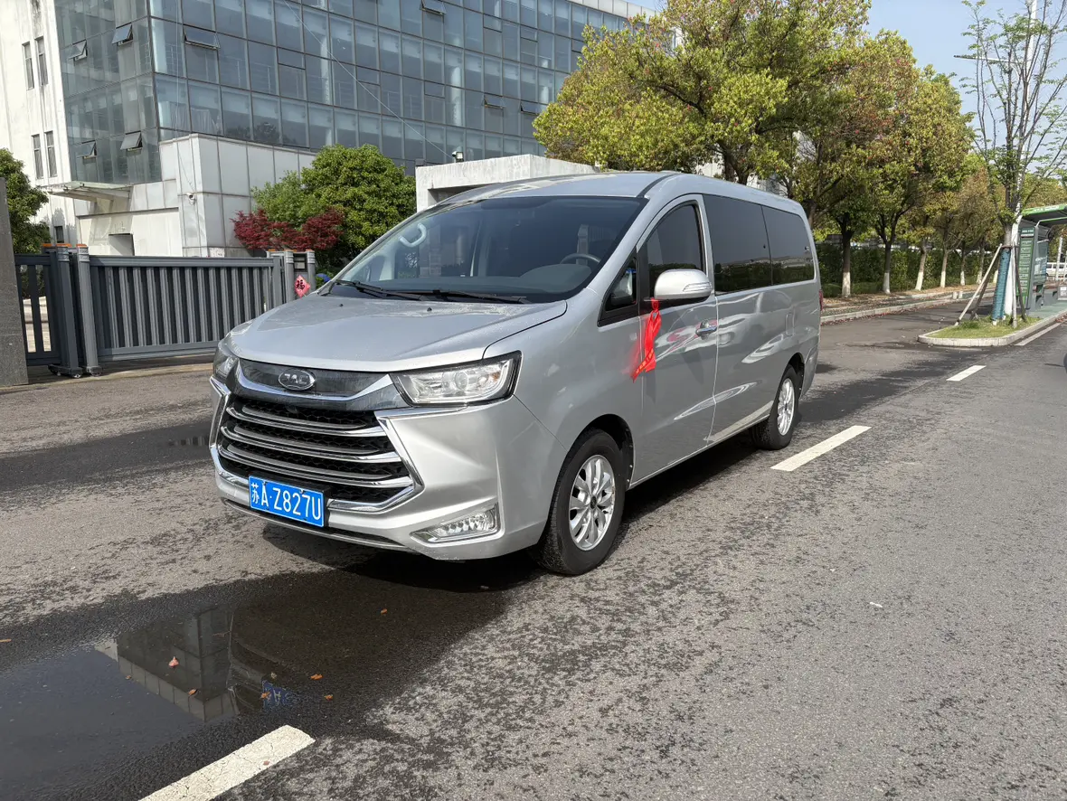 JAC Ruifeng M4