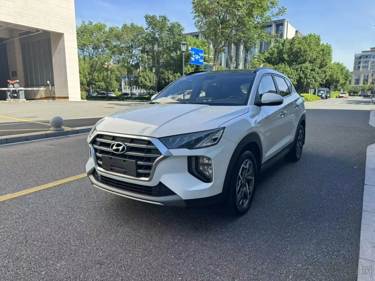 Hyundai Tucson L