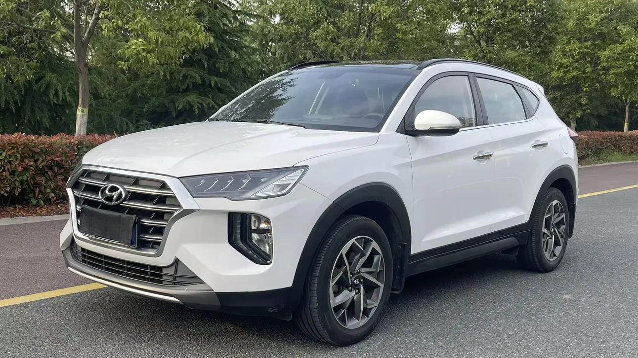 Hyundai Tucson L