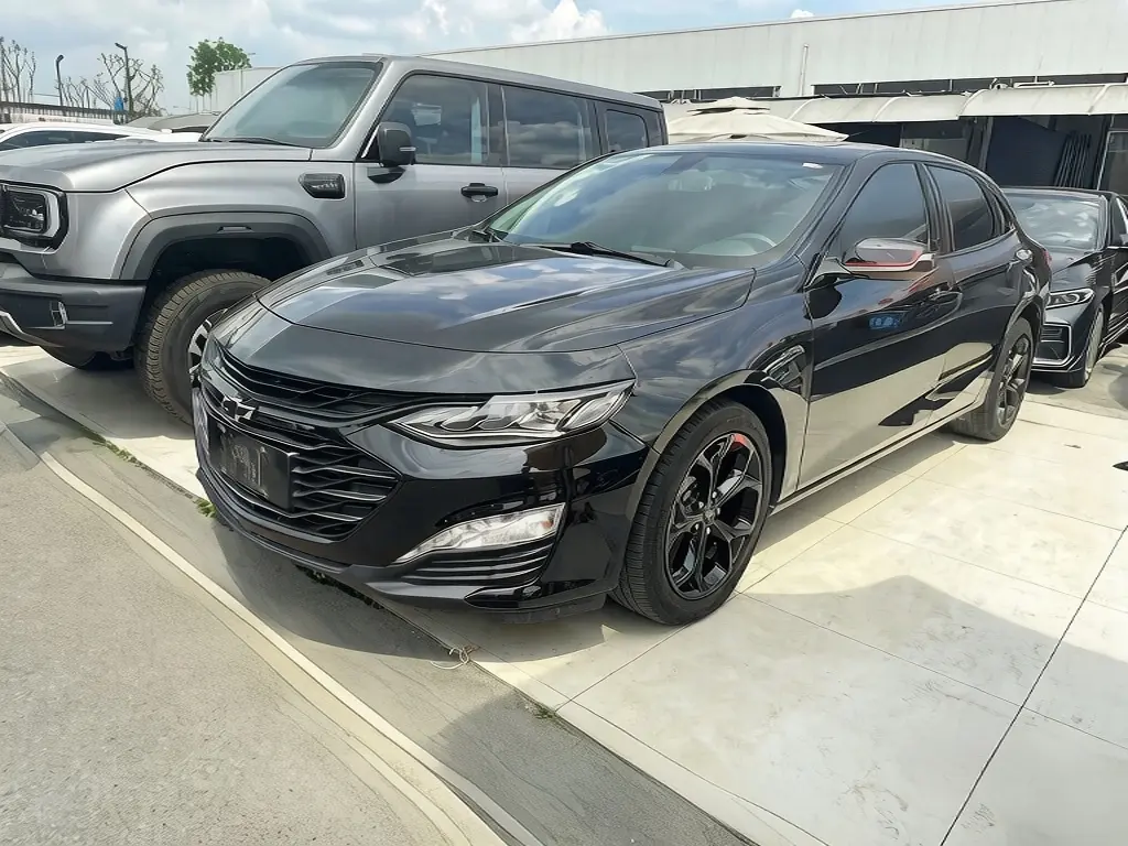 Chevrolet Malibu XL