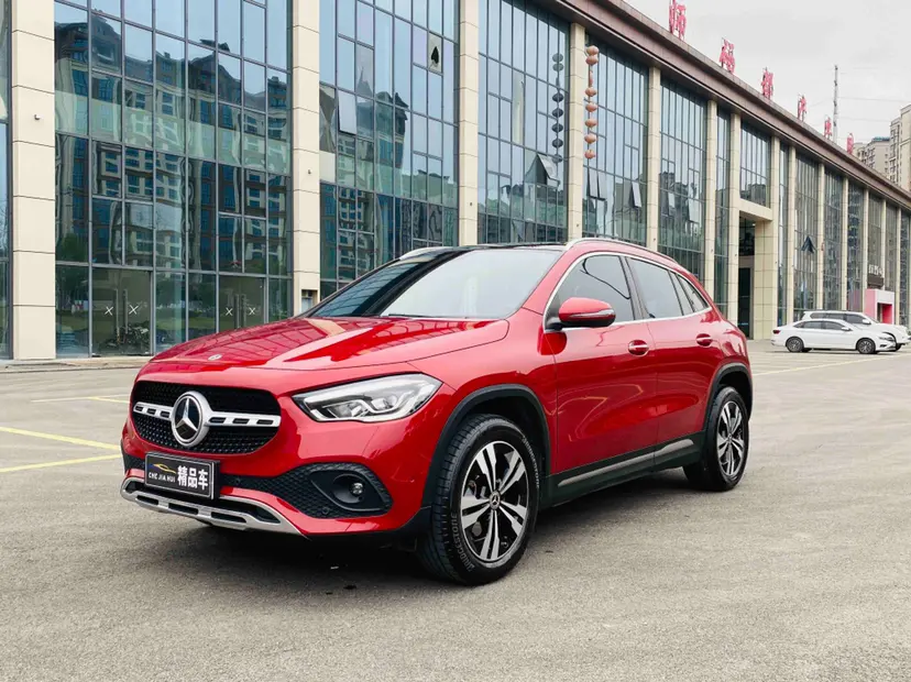 Mercedes-Benz GLA