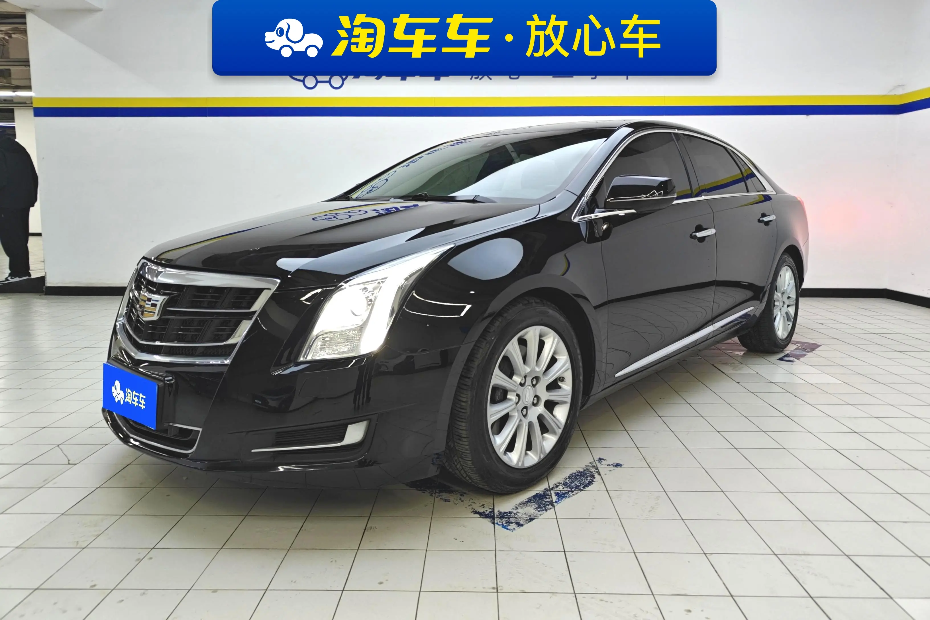 Cadillac XTS