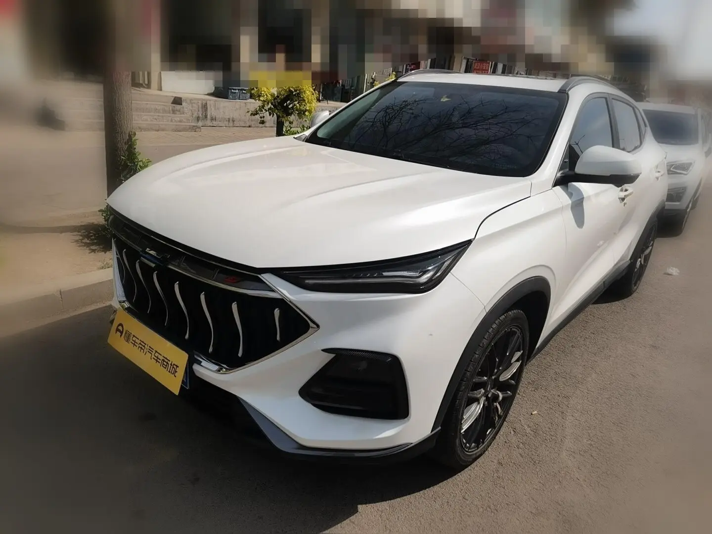 Oshan Changan Auchan X5