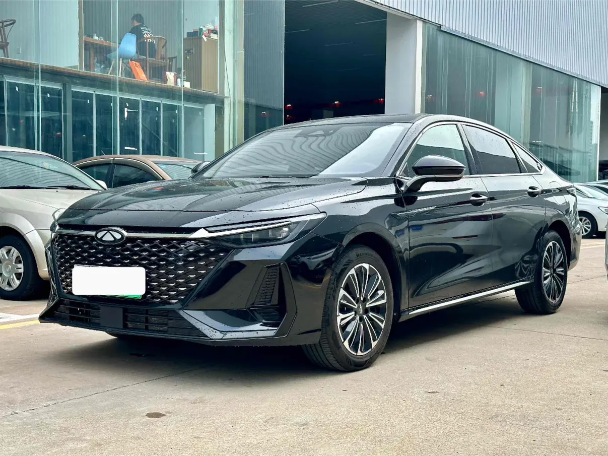 Chery Fengyun A8