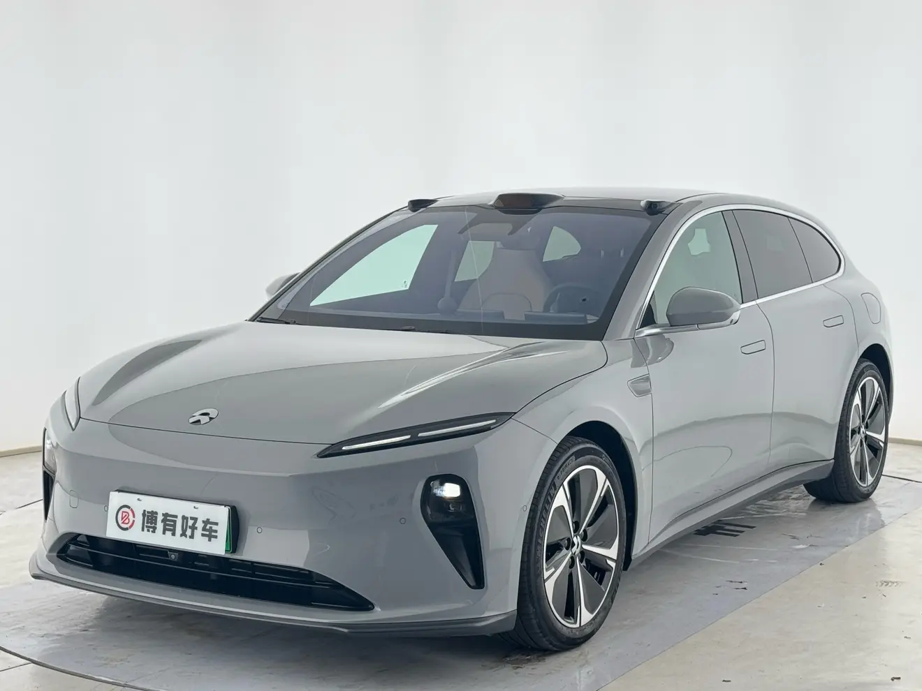 NIO ET5T