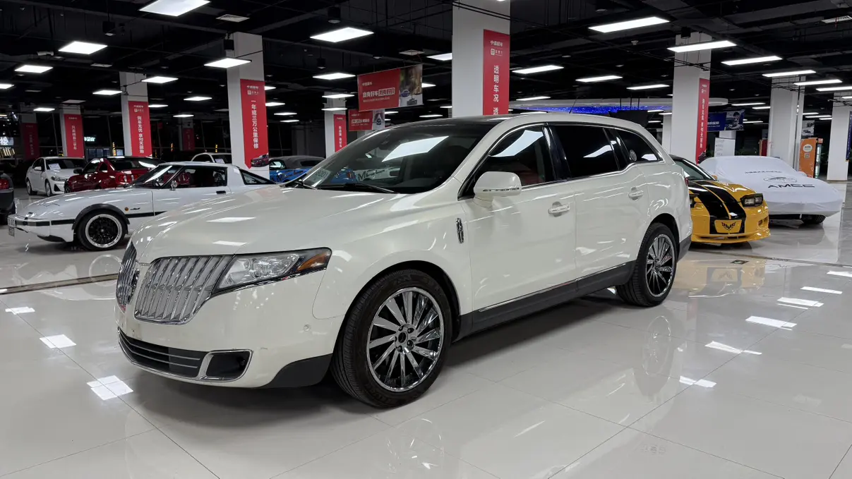 Lincoln MKT