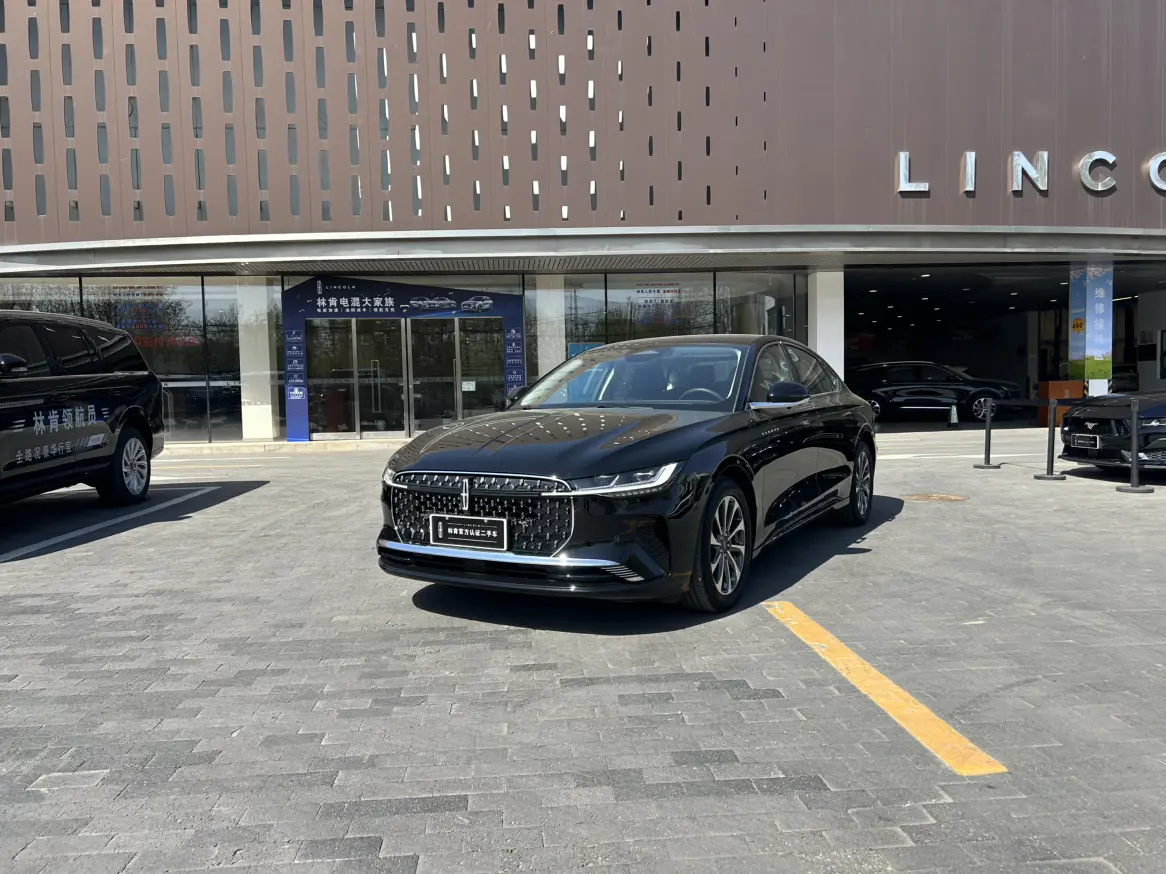 Lincoln Z