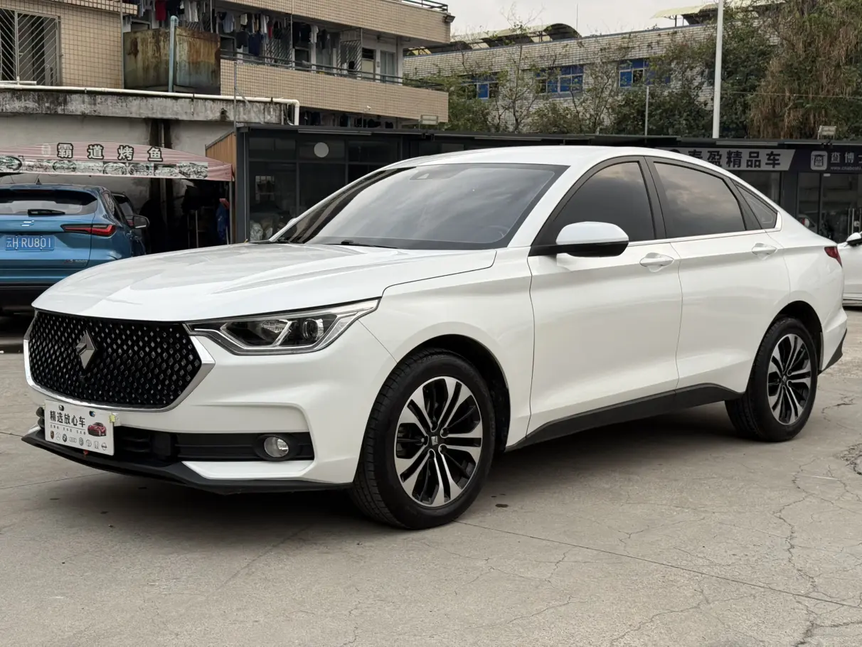 Baojun RC-6