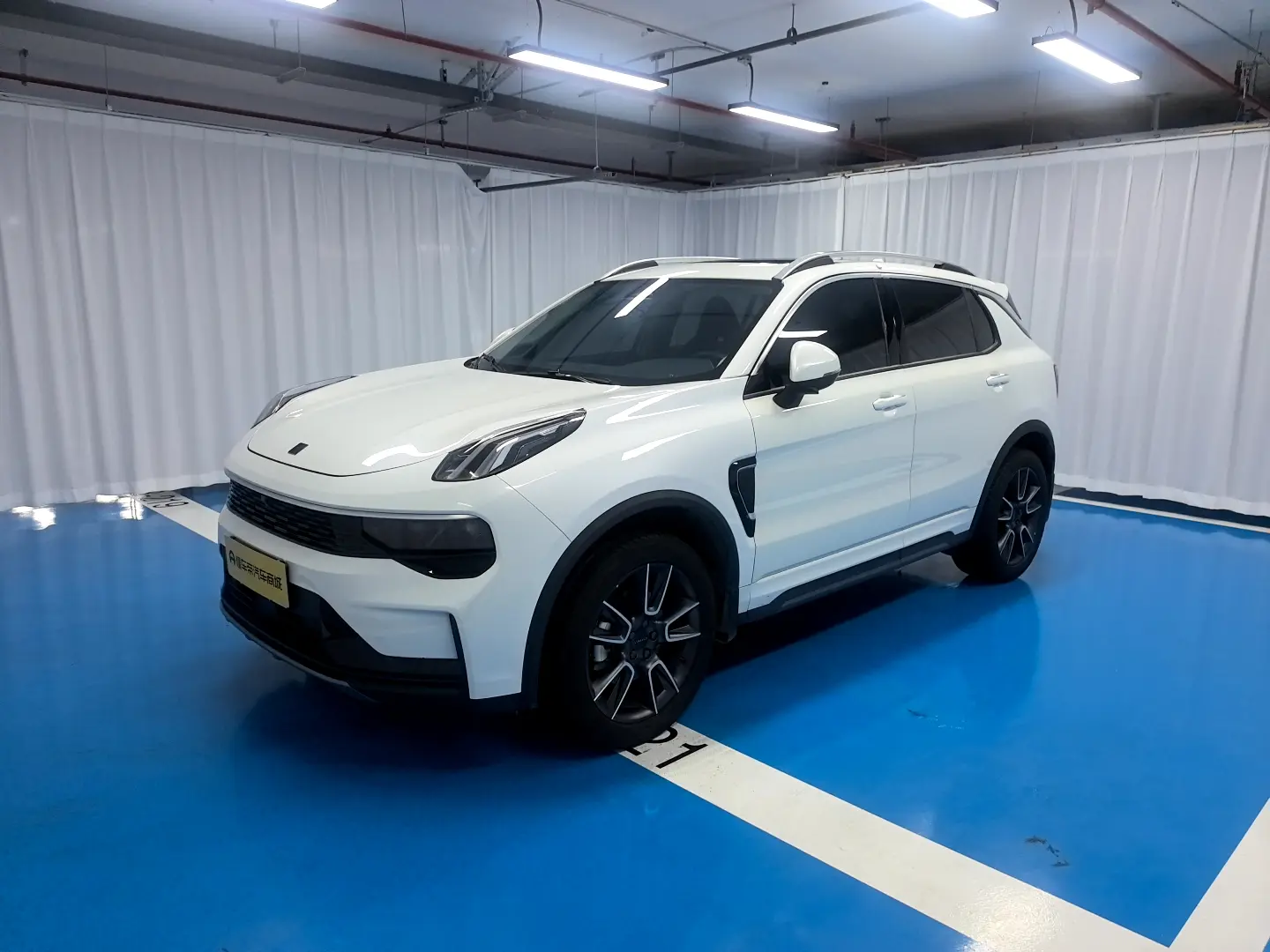 Lynk & Co 01