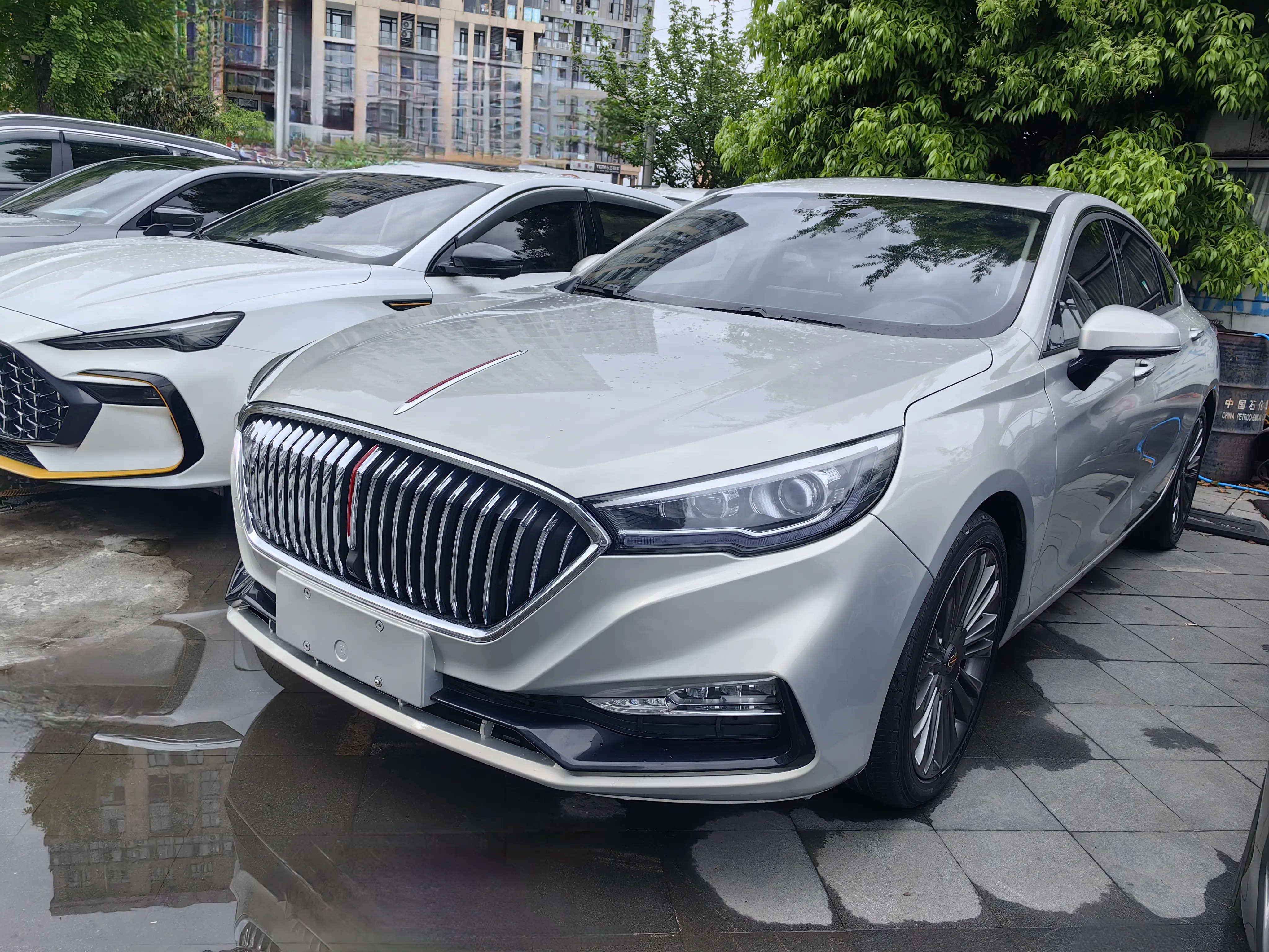 Hongqi H5 classic