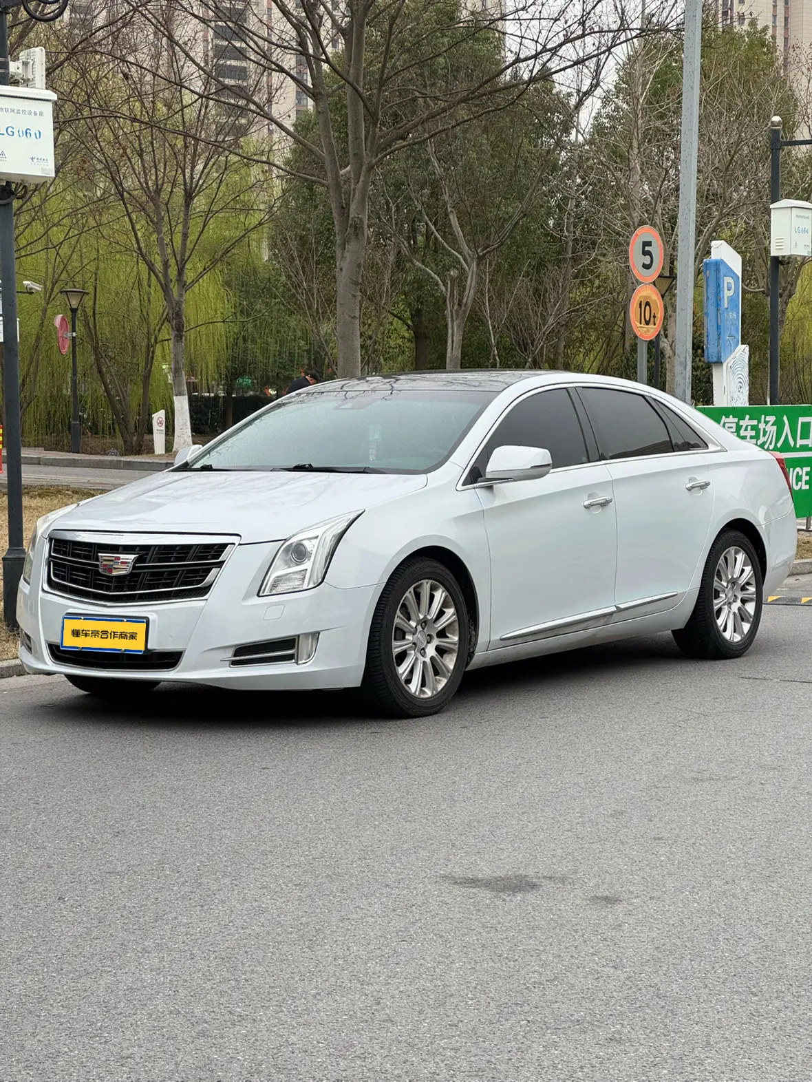 Cadillac XTS