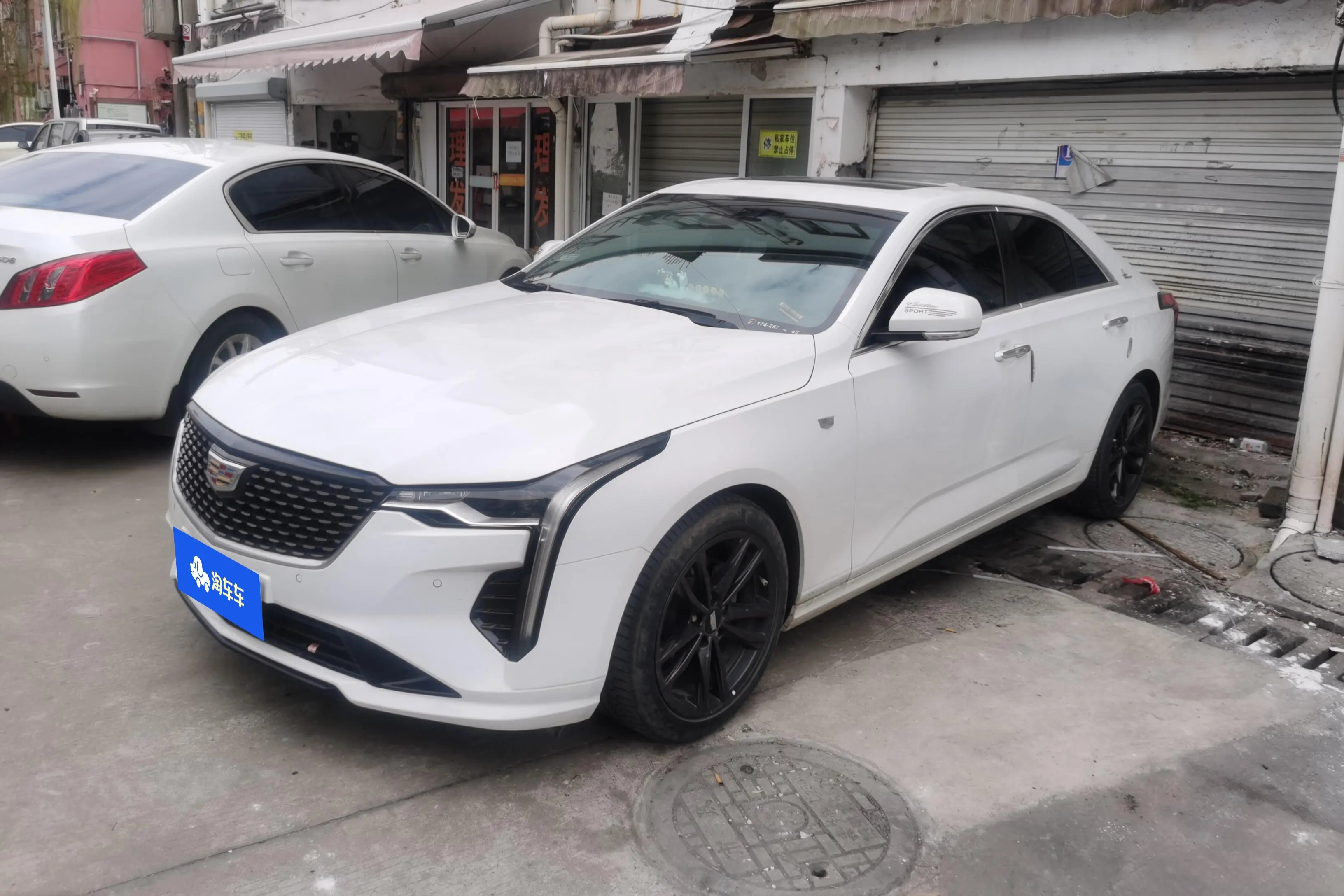 Cadillac CT4
