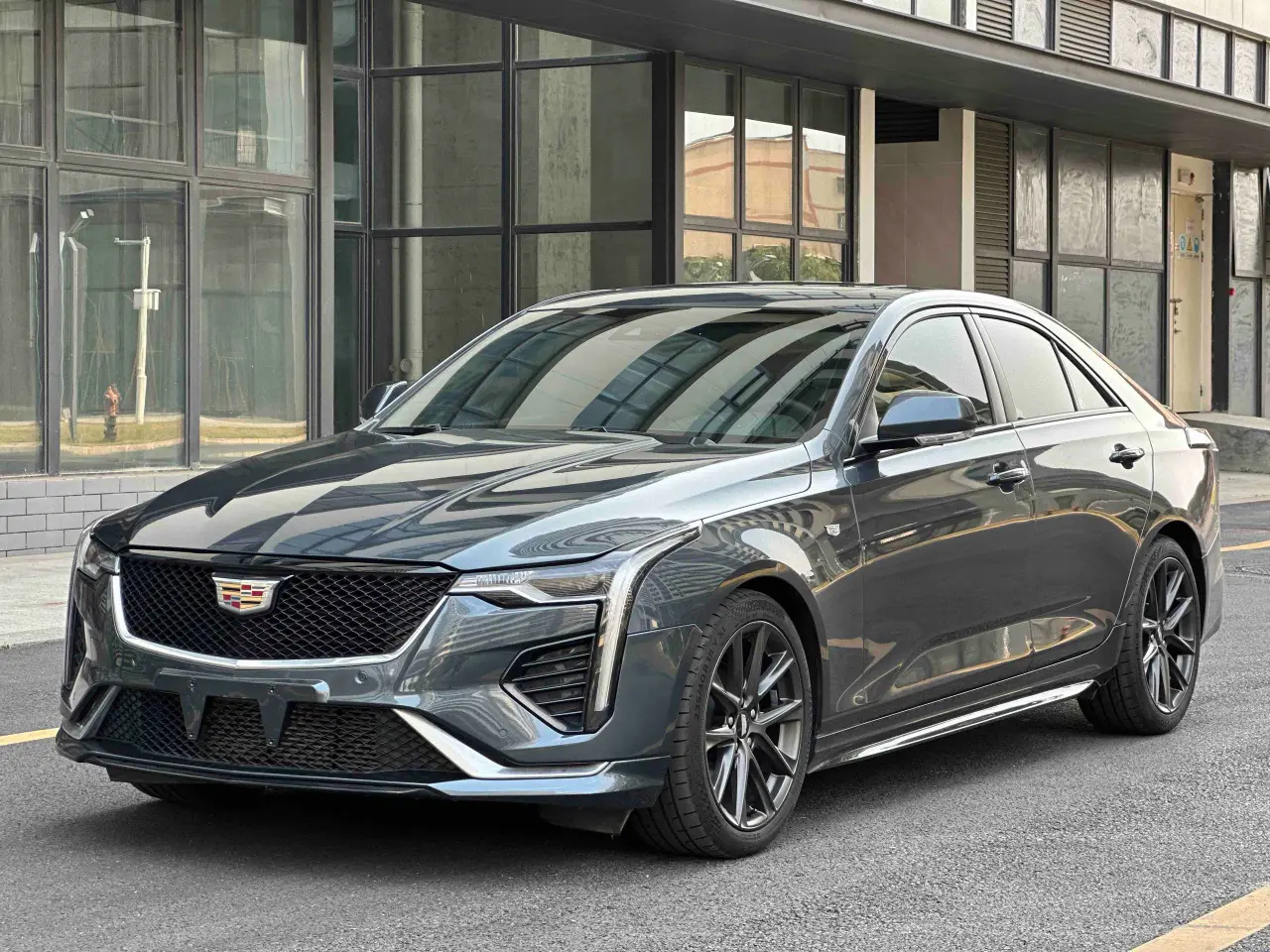 Cadillac CT4