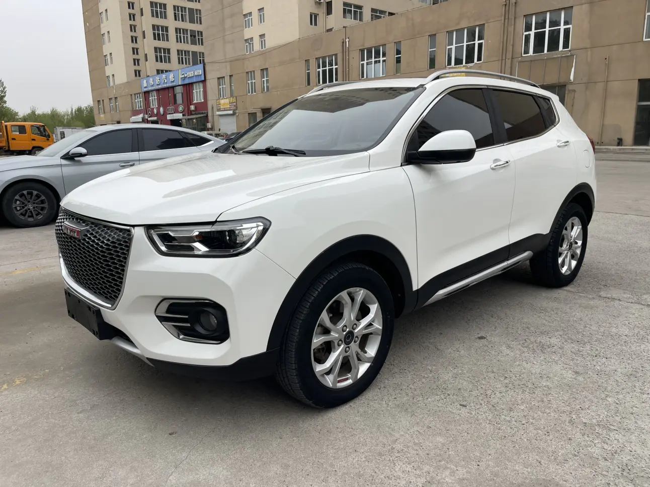 Haval H2s