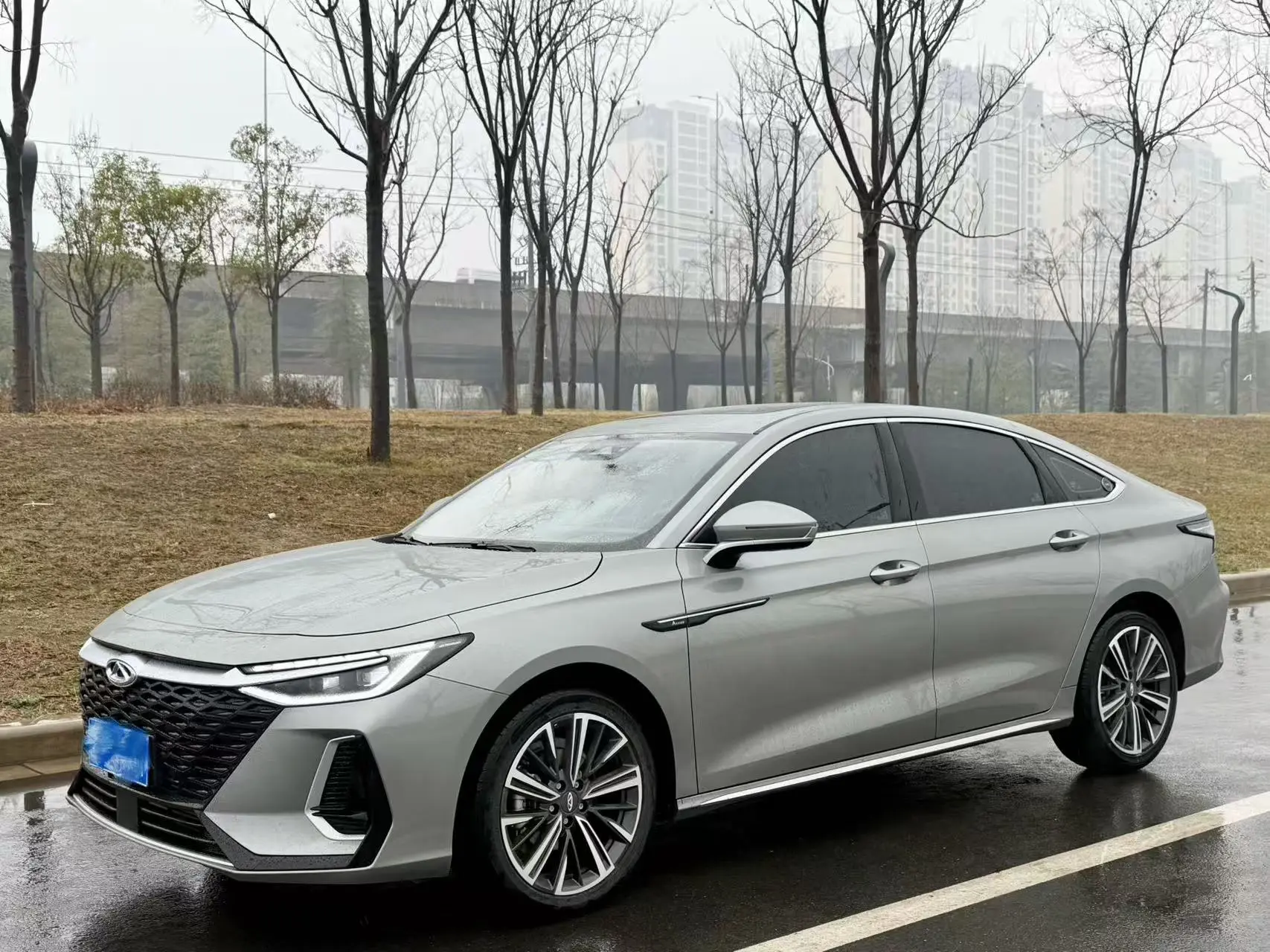 Chery Arrizo 8