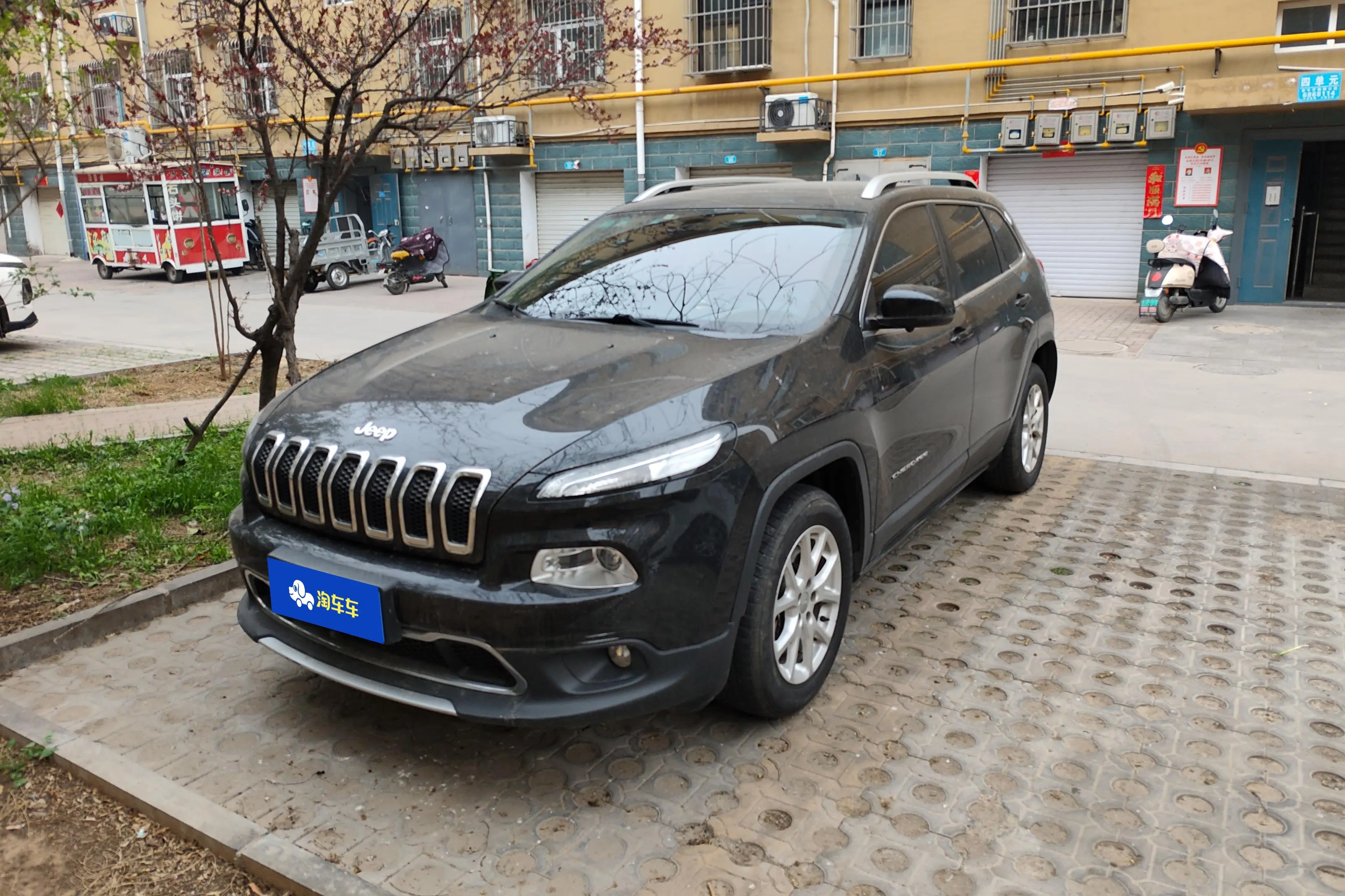 Jeep Cherokee