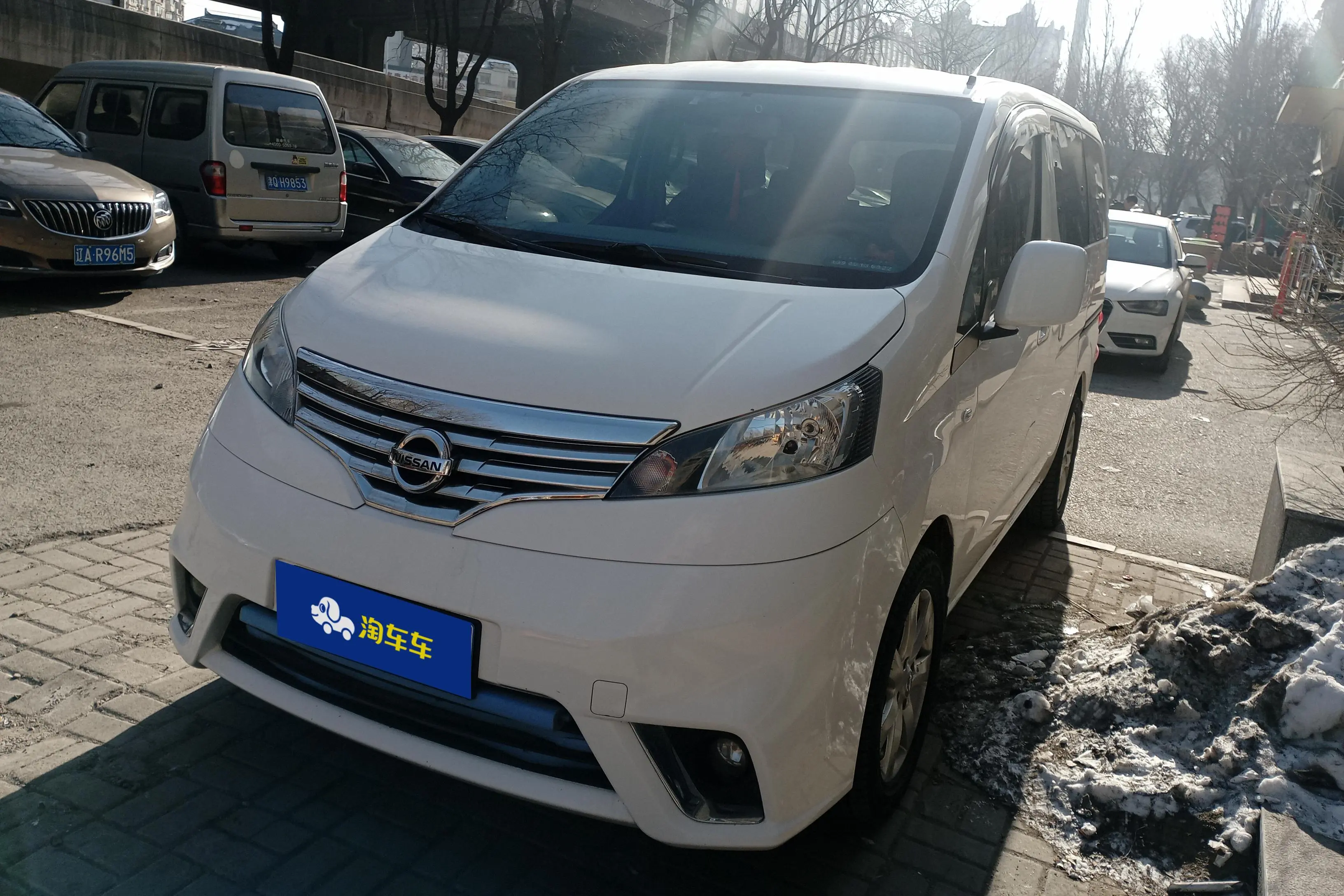 Nissan NV200
