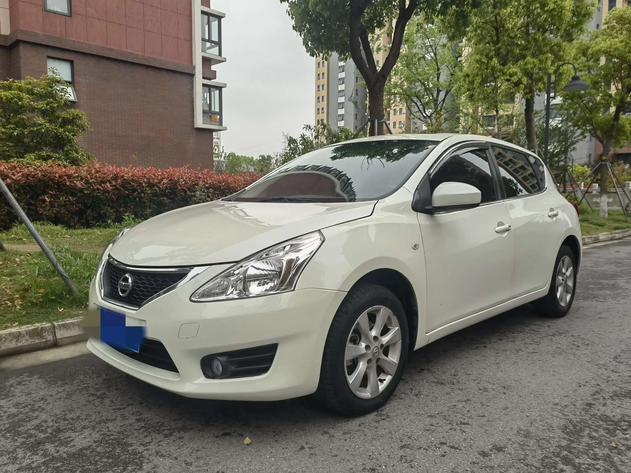Nissan Tiida