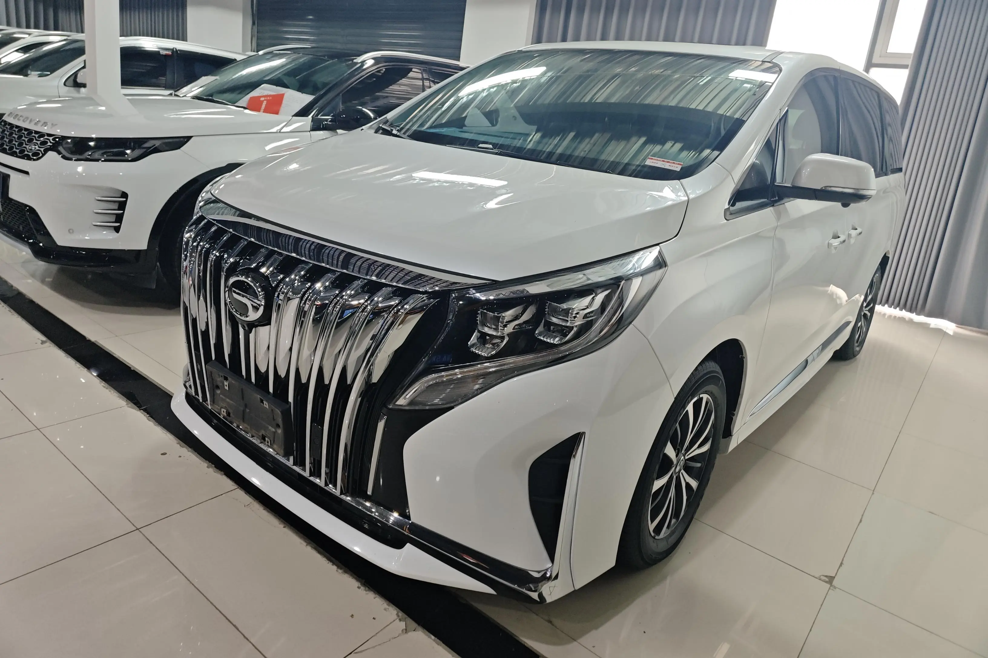 GAC Trumpchi M8