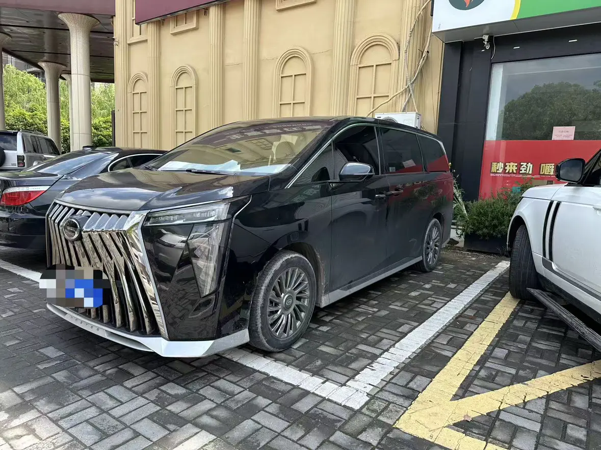 GAC Trumpchi M8