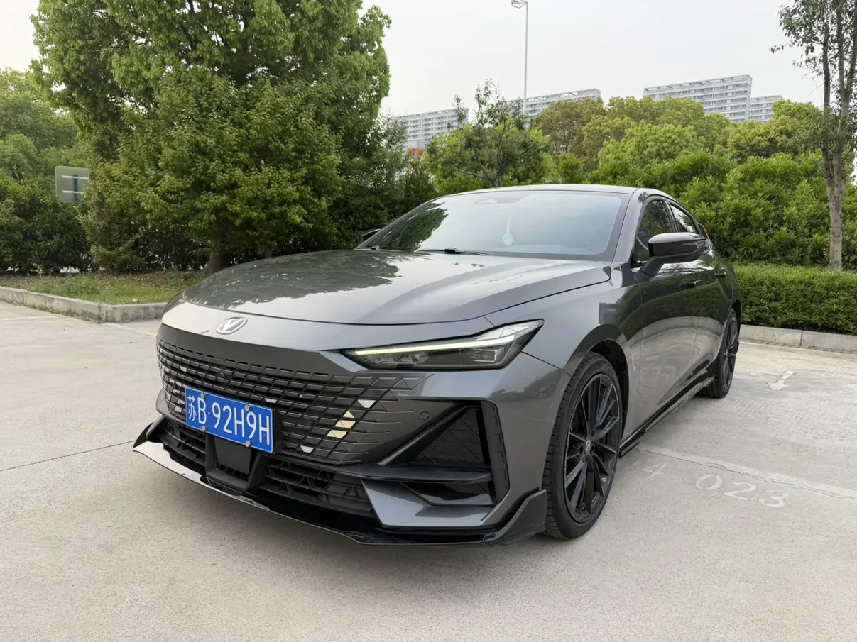 Changan UNI-V