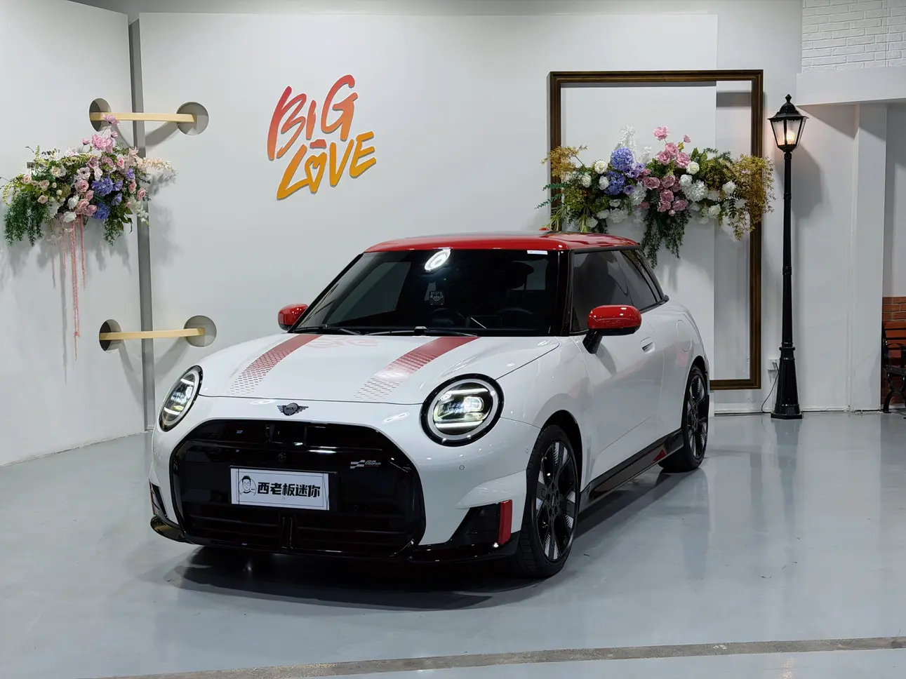 MINI Electric  JCW