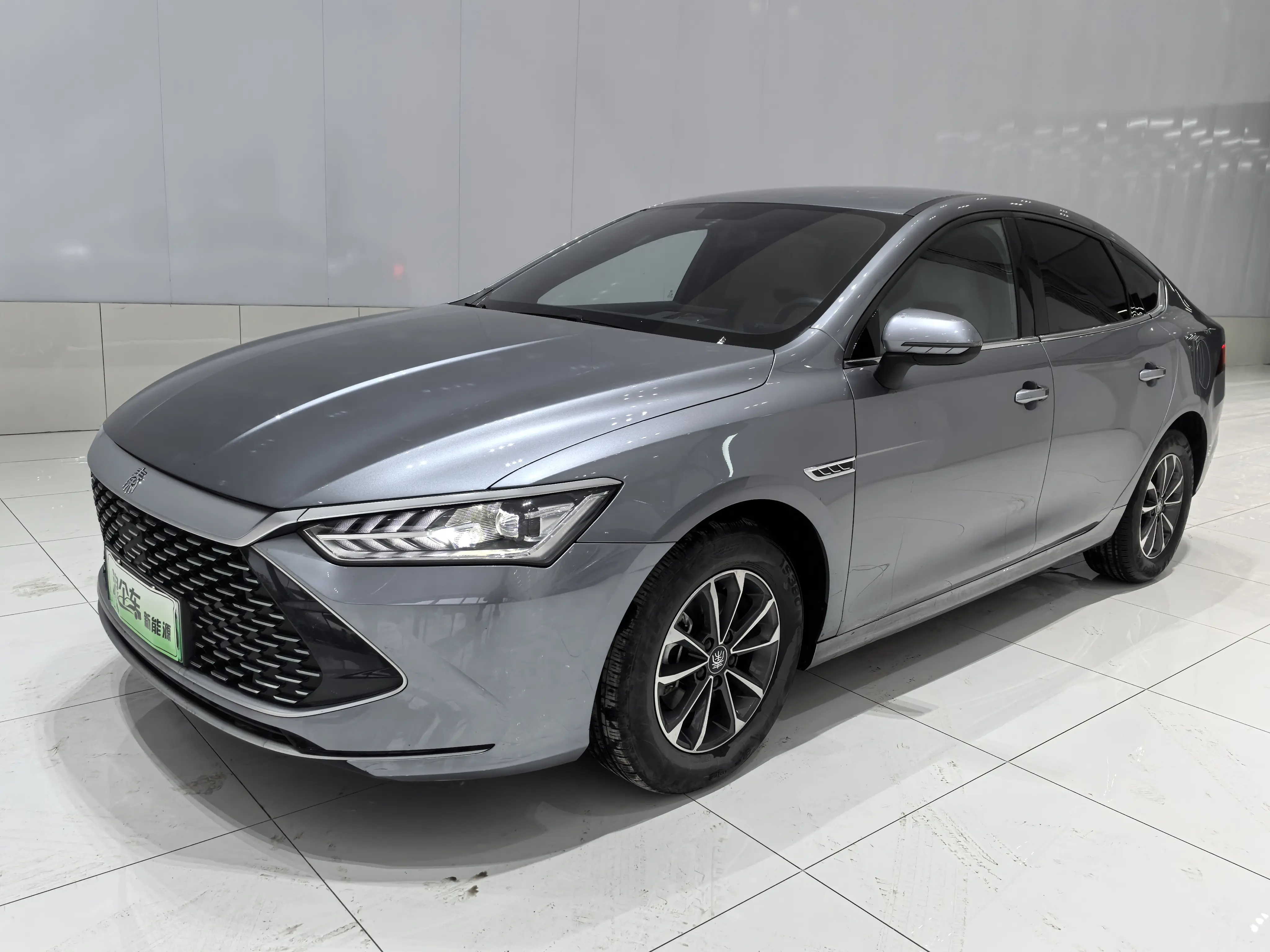 BYD Qin PLUS DM