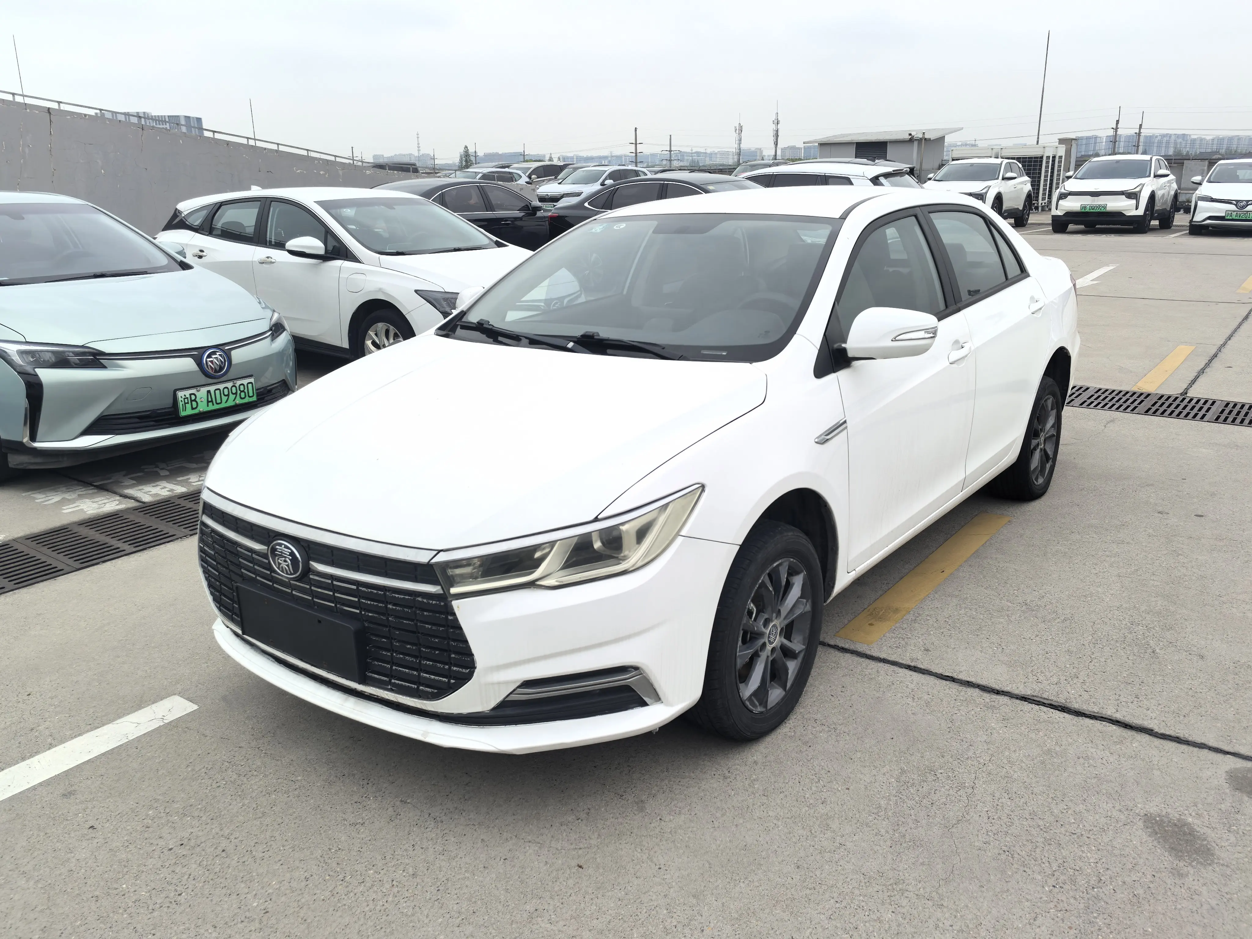 BYD QinEV