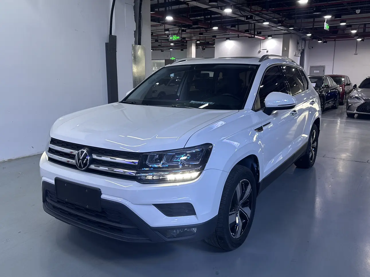 Volkswagen Tharu