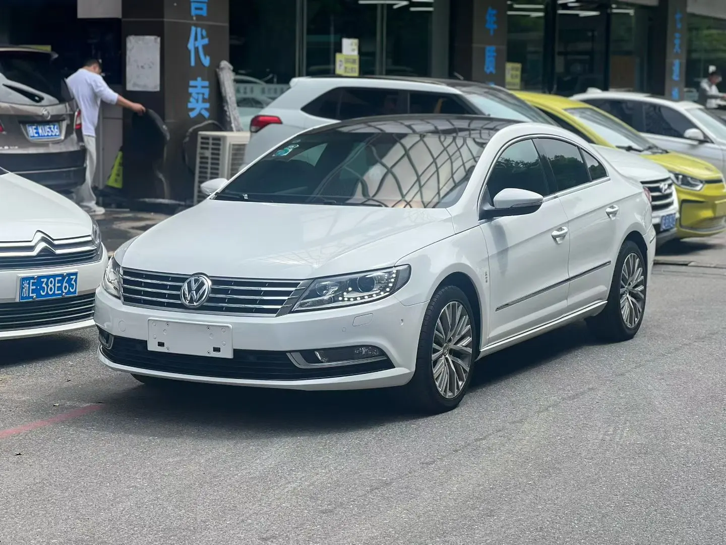 Volkswagen Arteon