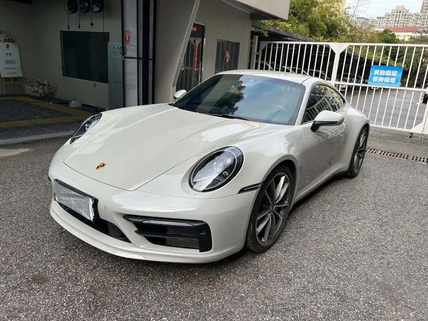 Porsche 911