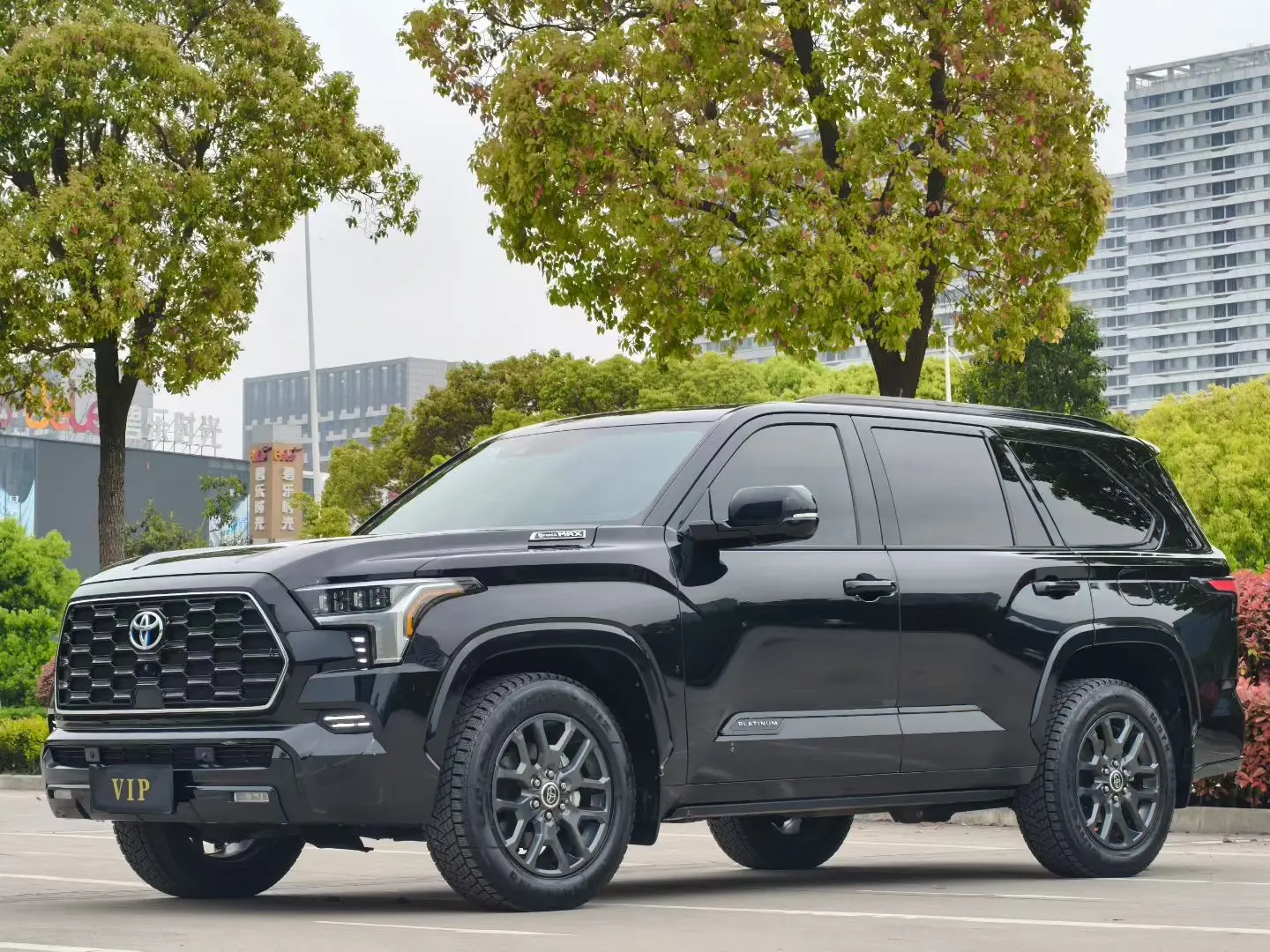 Toyota Sequoia