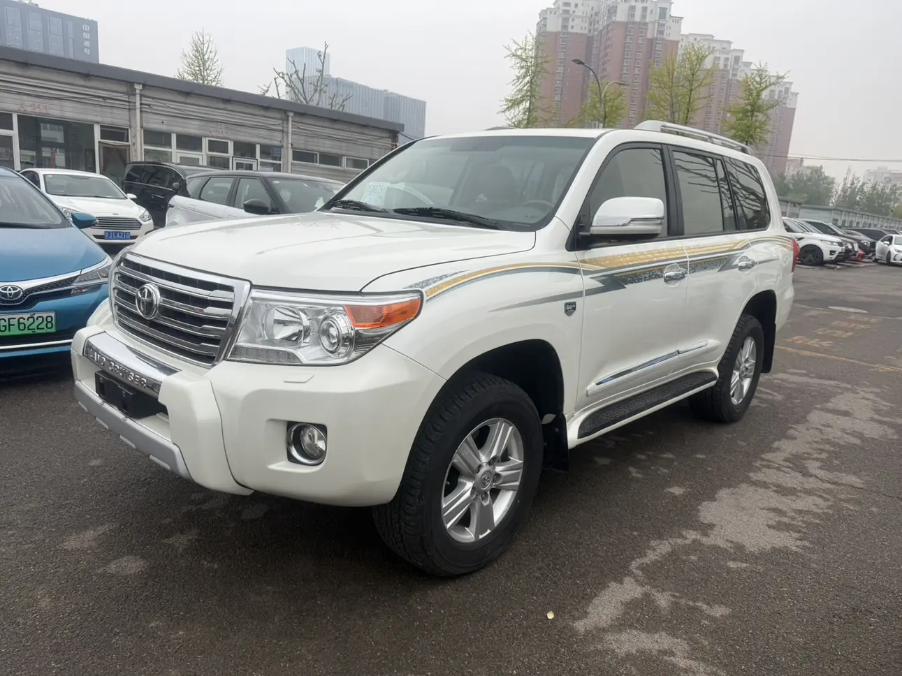 Toyota Land Cruiser