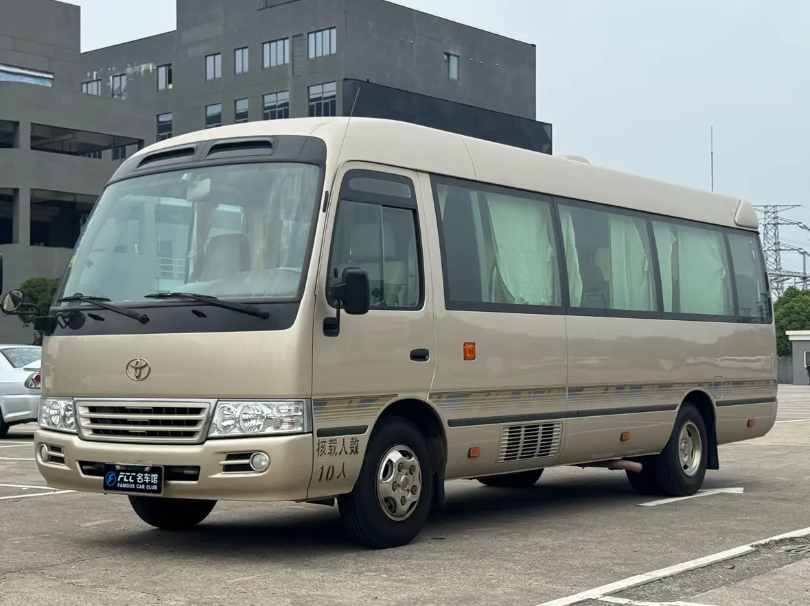 Toyota Costa