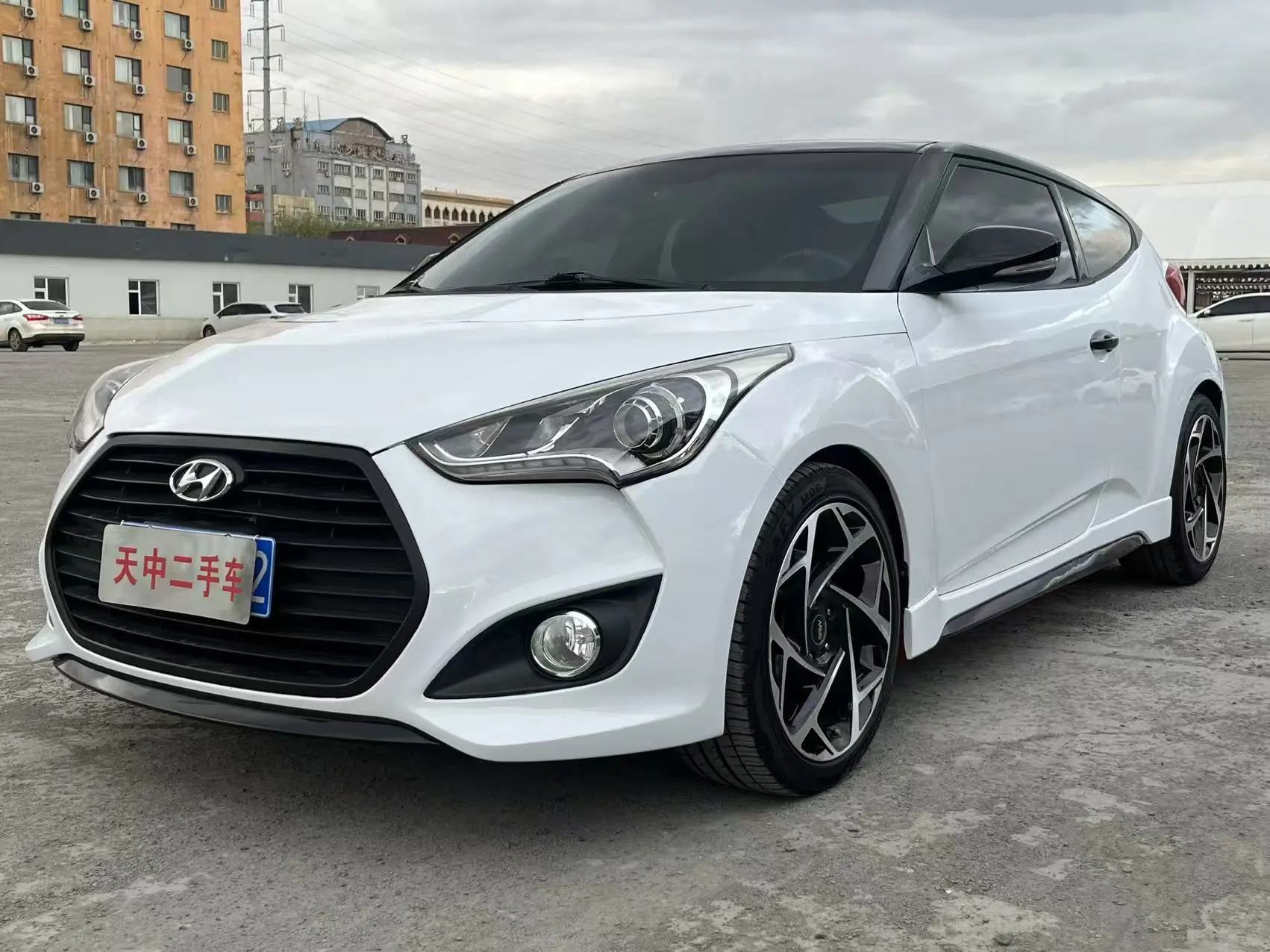 Hyundai Veloster