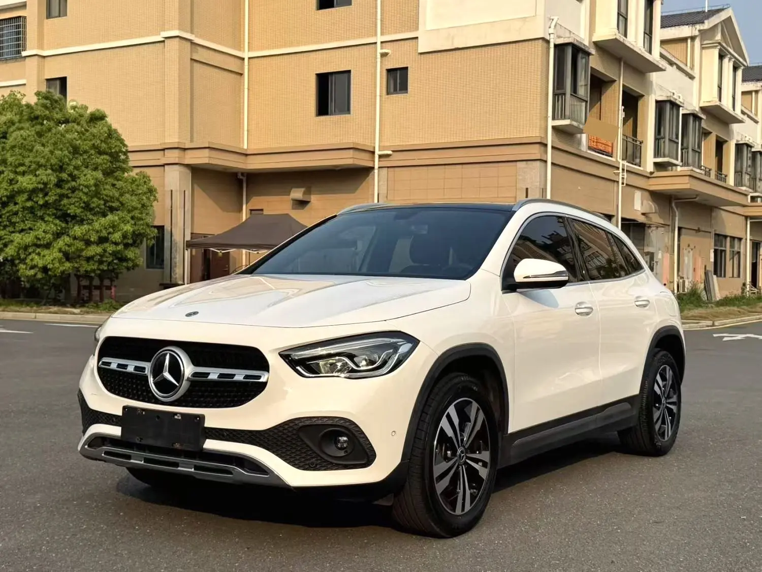 Mercedes-Benz GLA