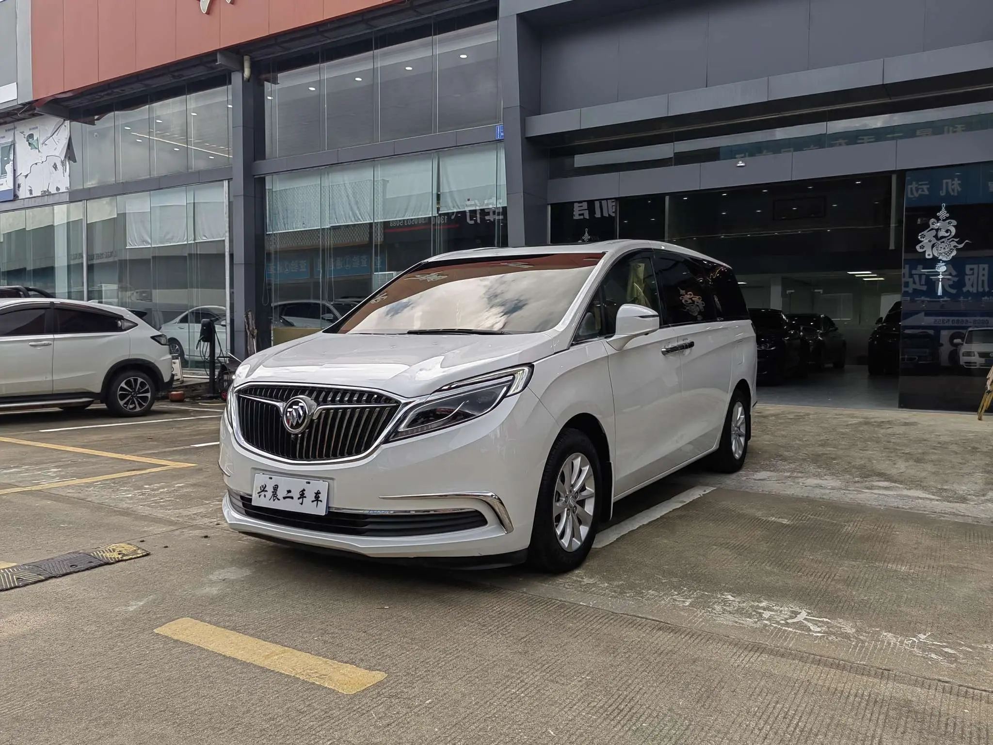 Buick GL8