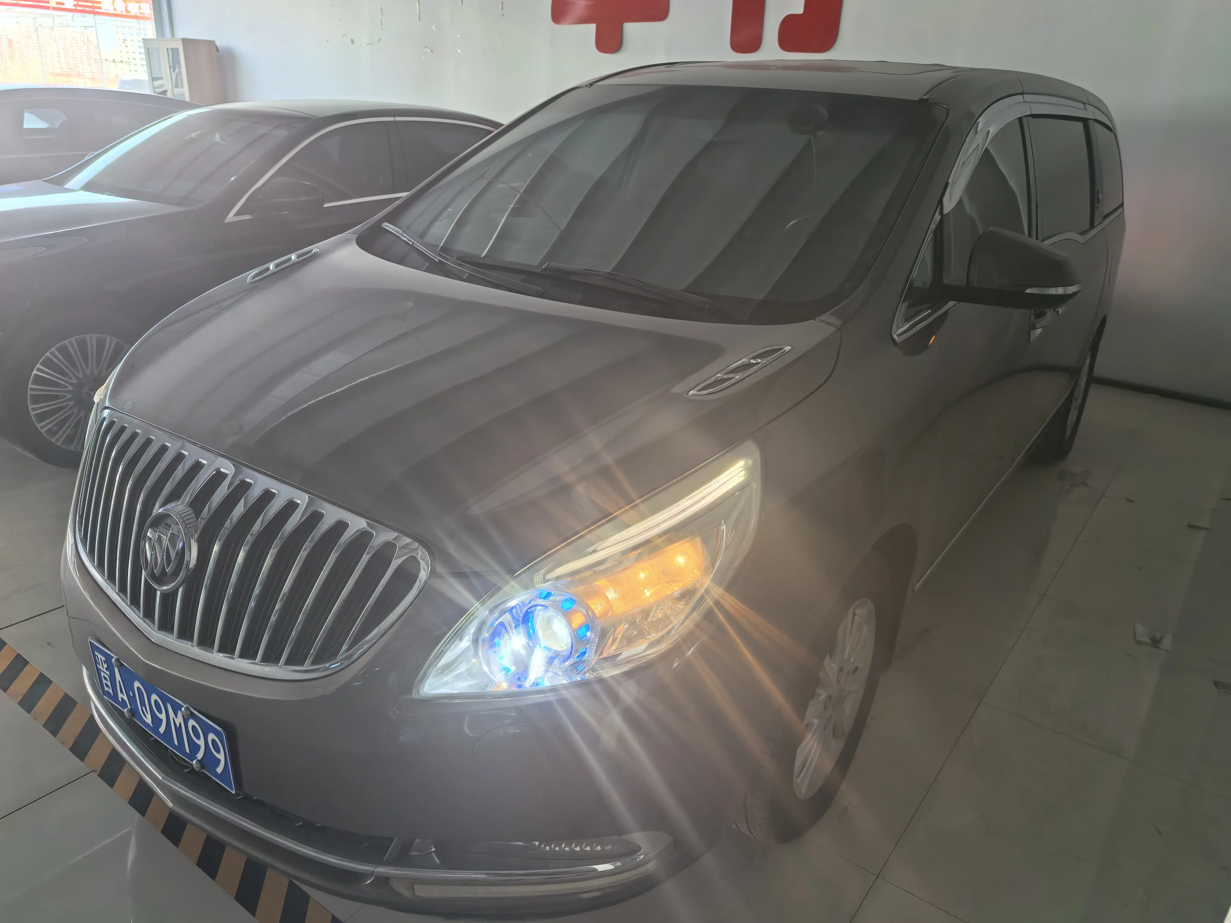 Buick GL8