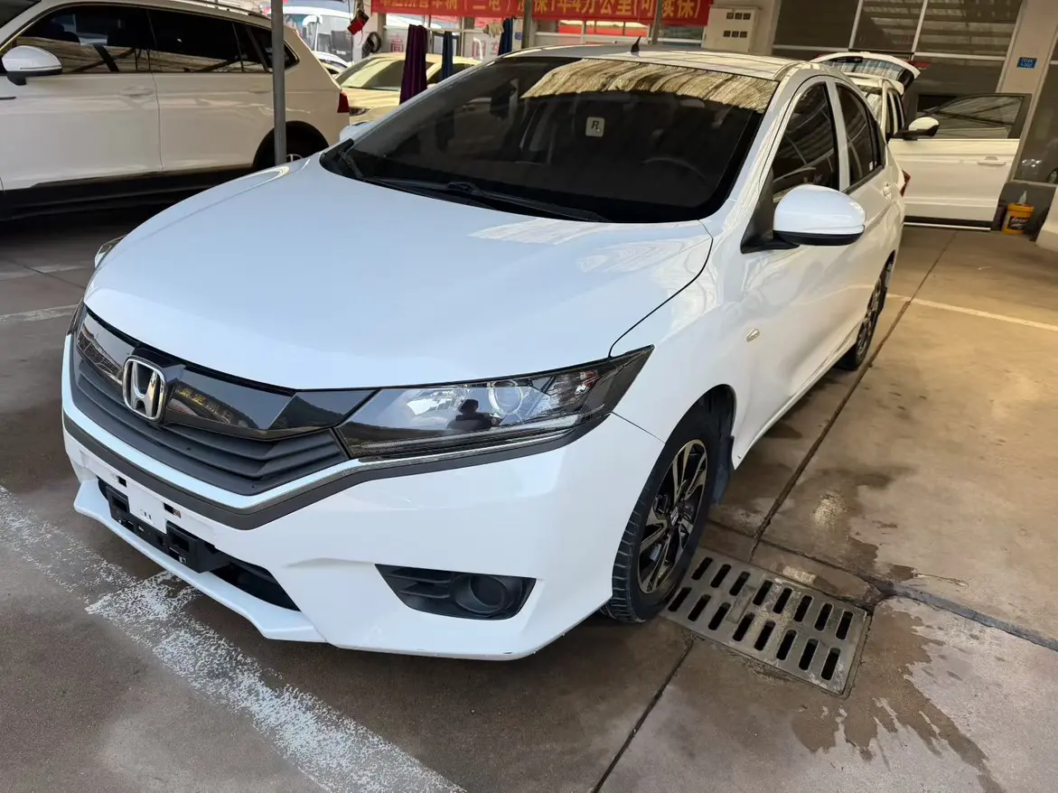 Honda Gray