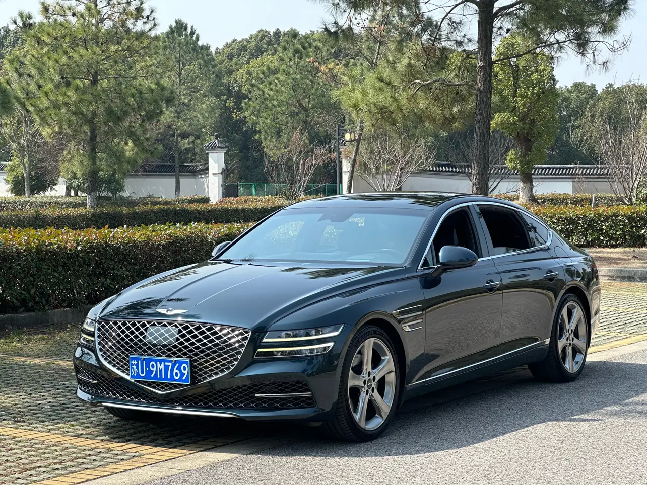 Genesis G80