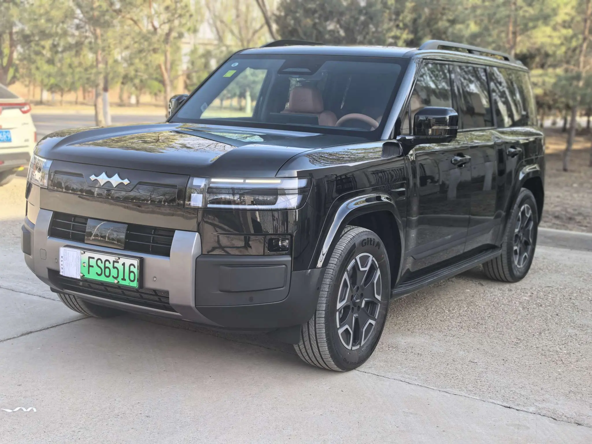 BYD Leopard Titanium 7 PHEV