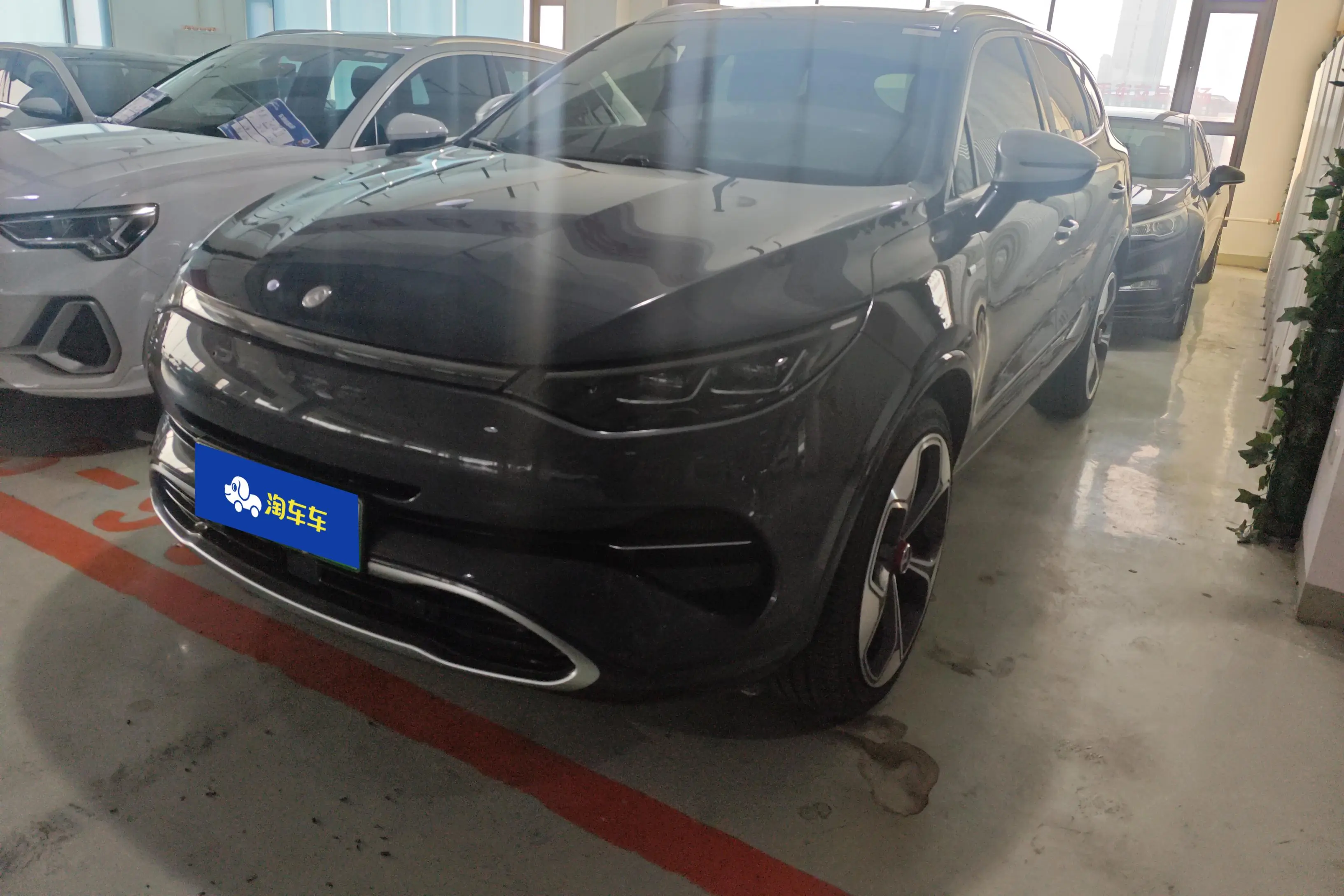 Denza X PHEV
