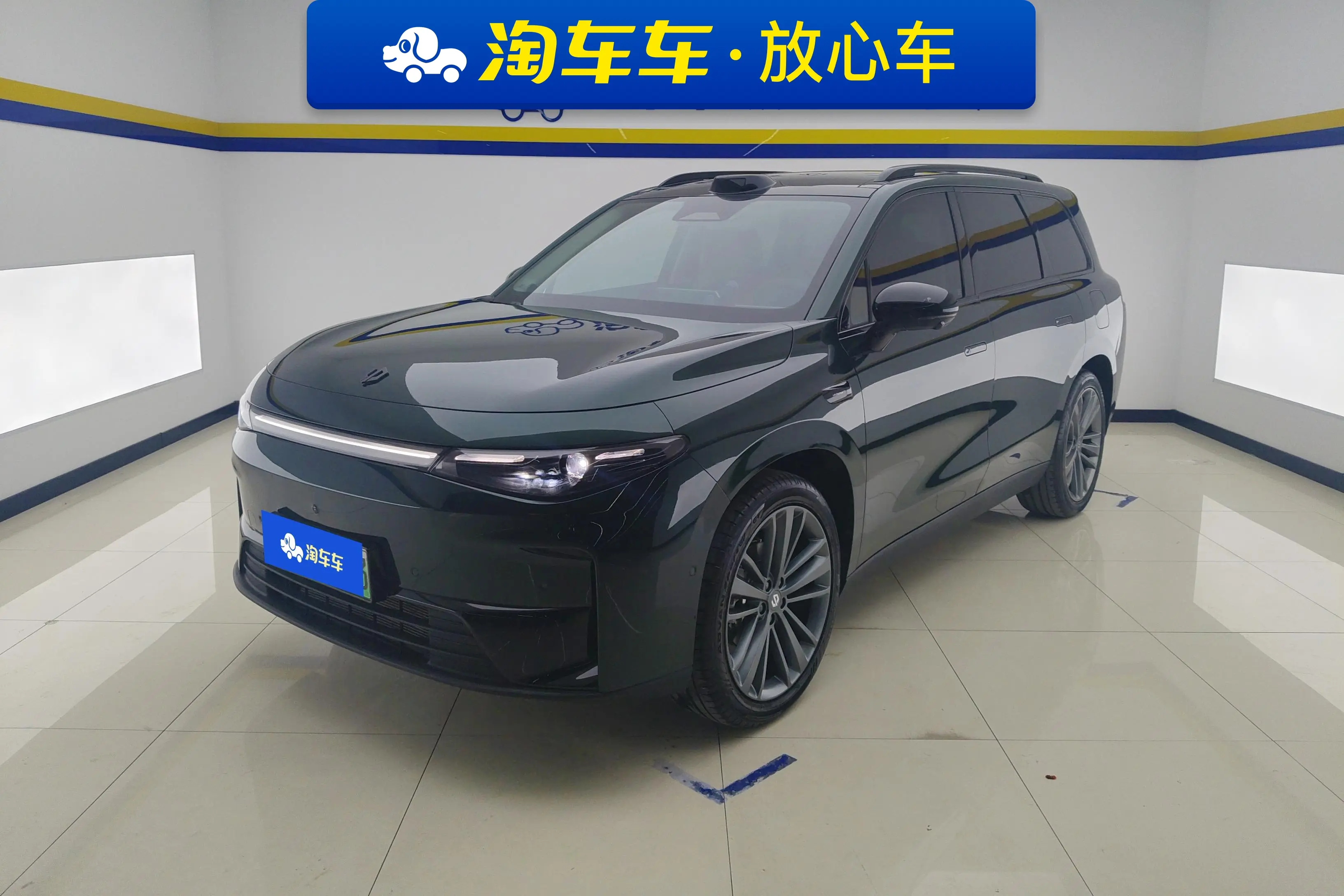 Leapmotor C16
