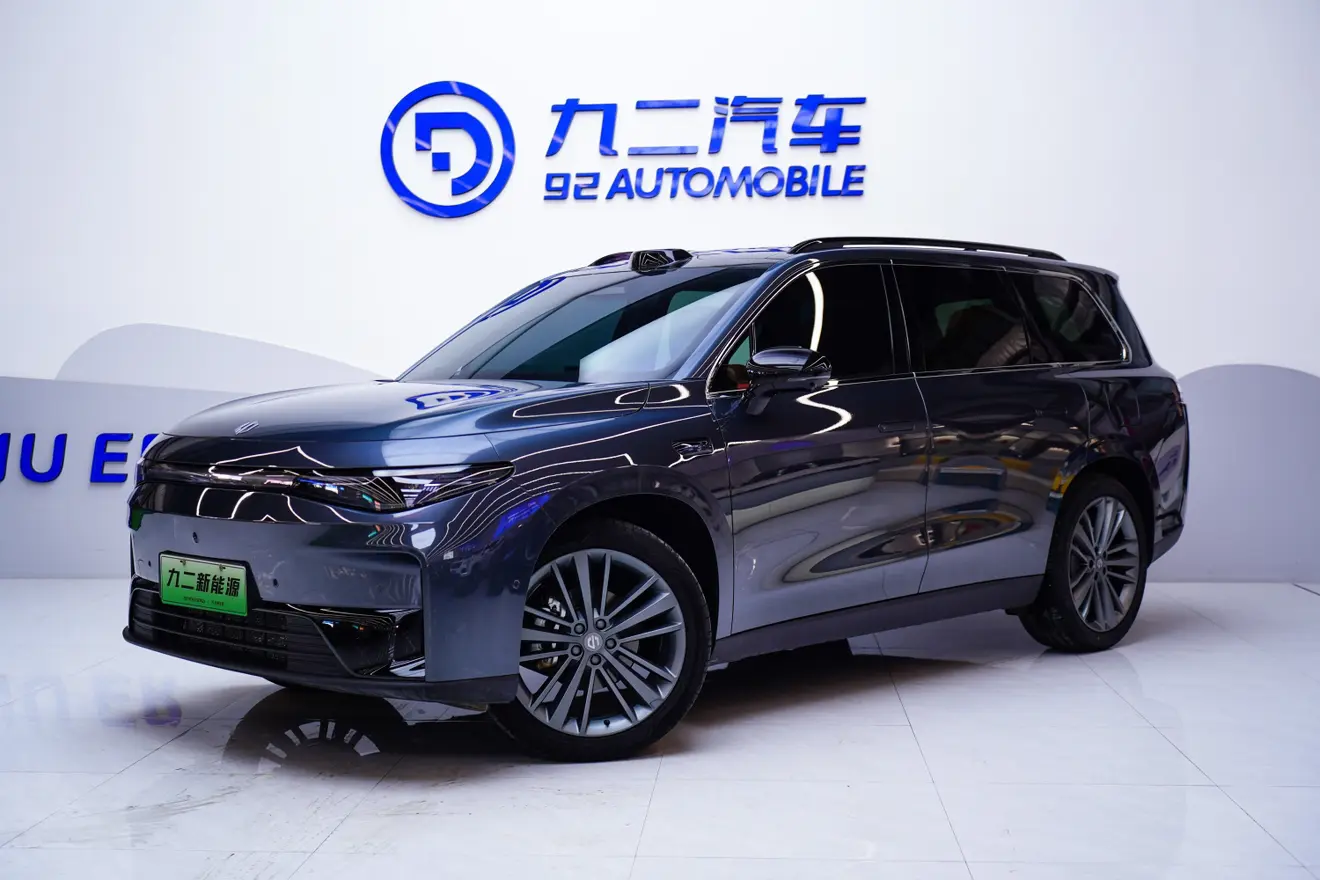 Leapmotor C16