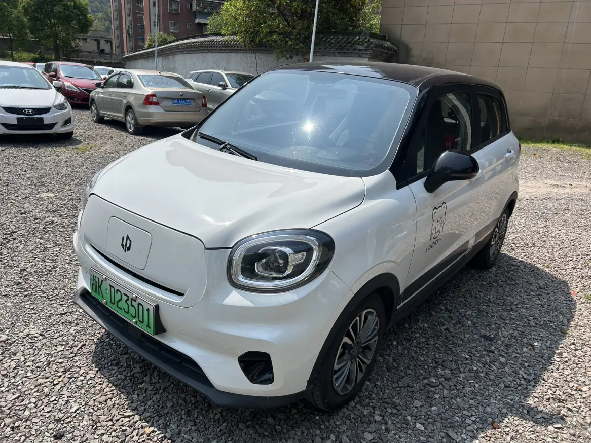 Leapmotor Zero running T03